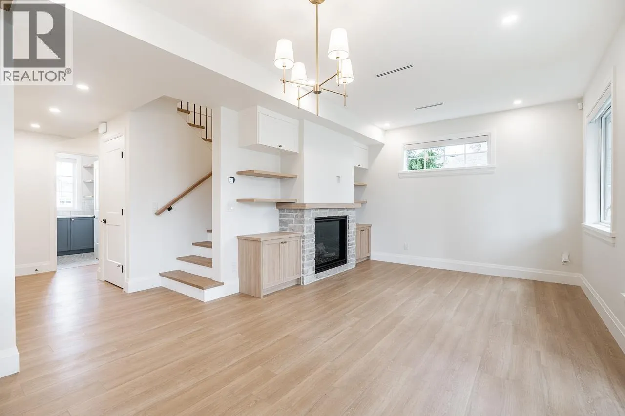 5411 CRESCENT DRIVE