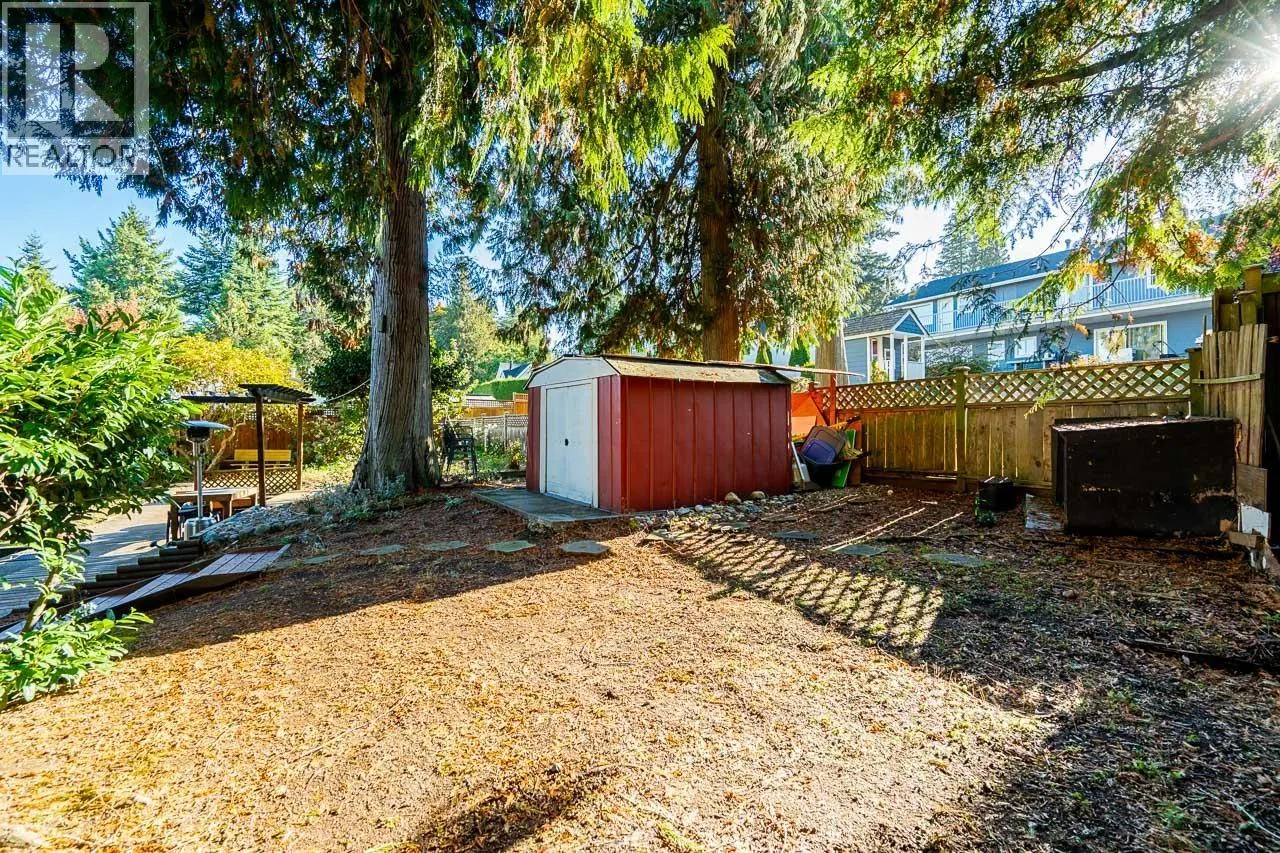 1111 ENGLISH BLUFF ROAD