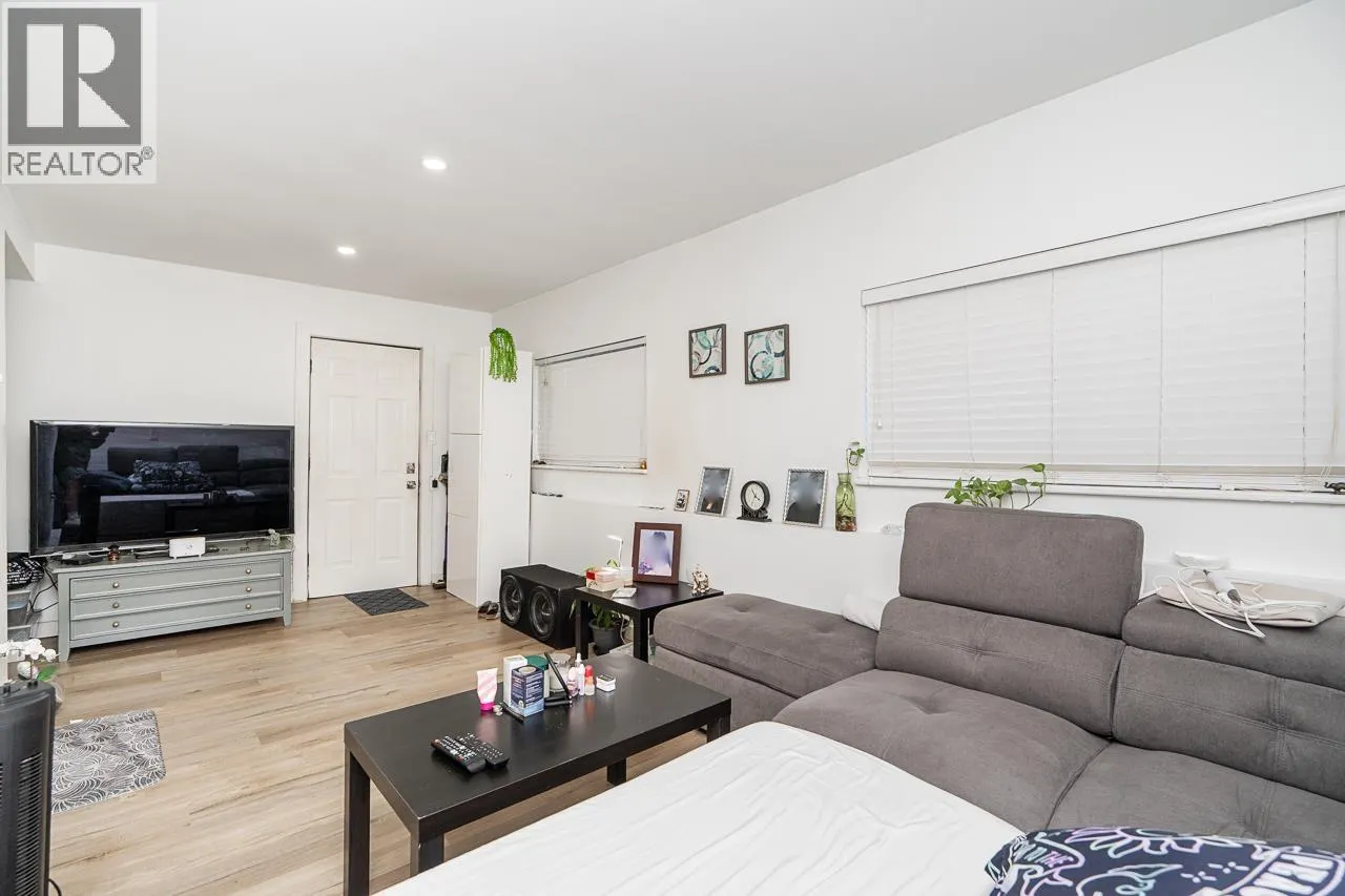 1111 ENGLISH BLUFF ROAD
