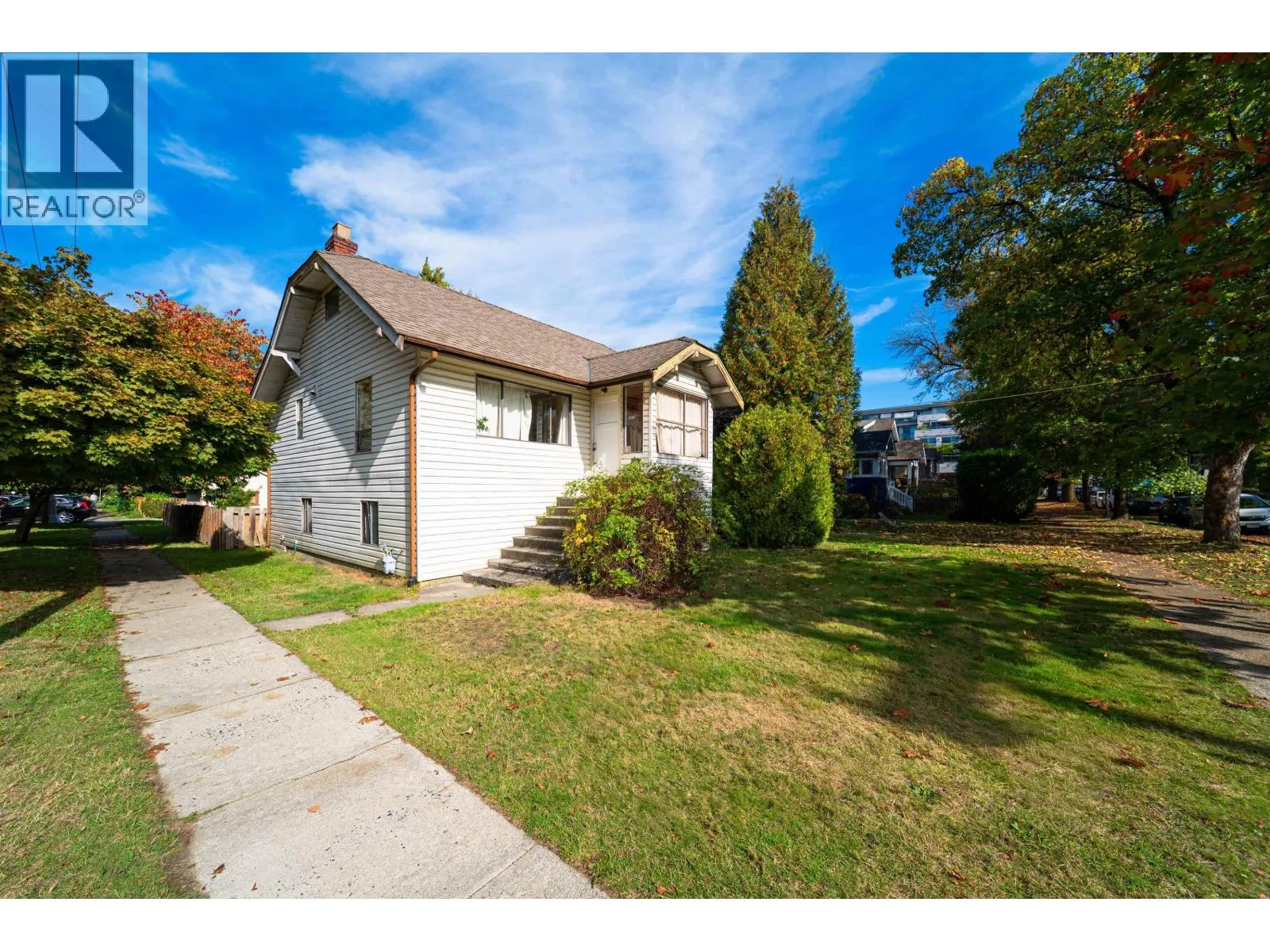 111 E 18TH AVENUE