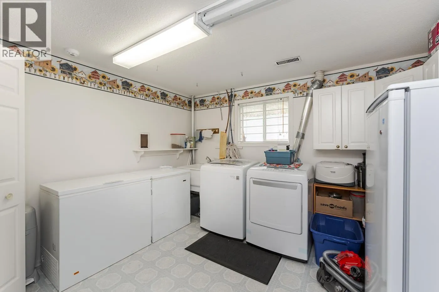 5556 LEHMAN STREET