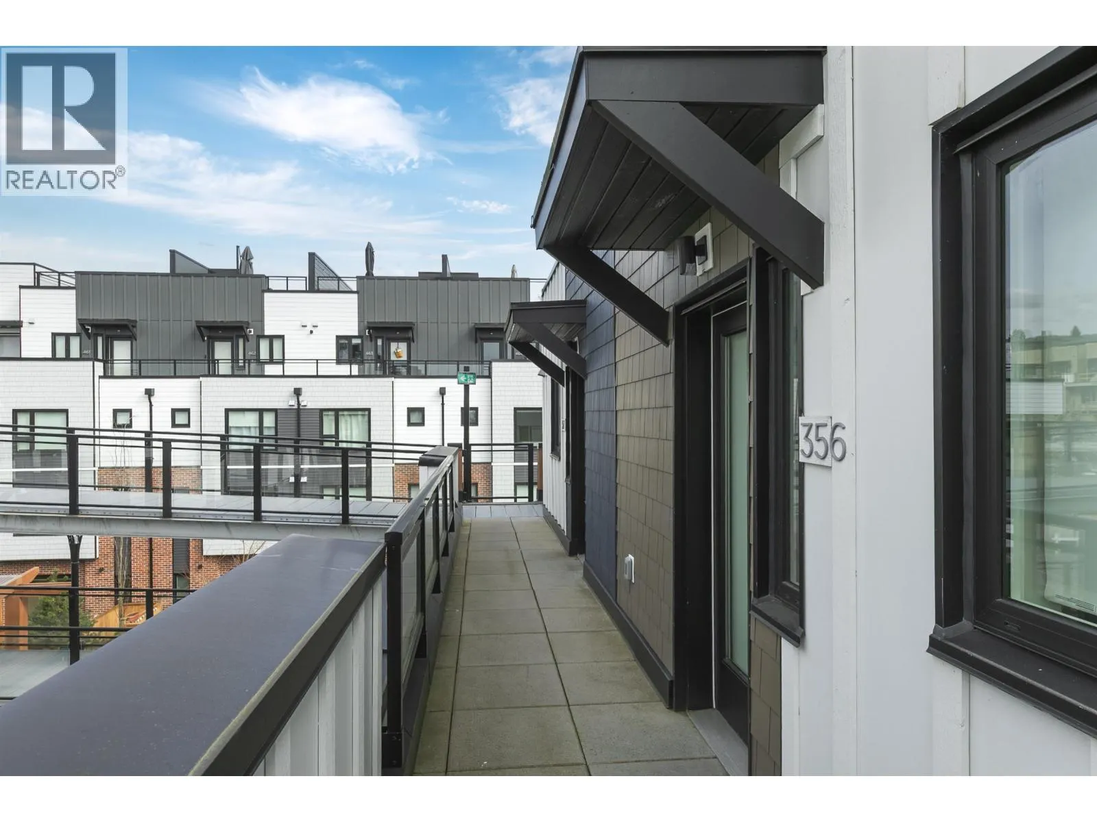 356 555 2ND E STREET