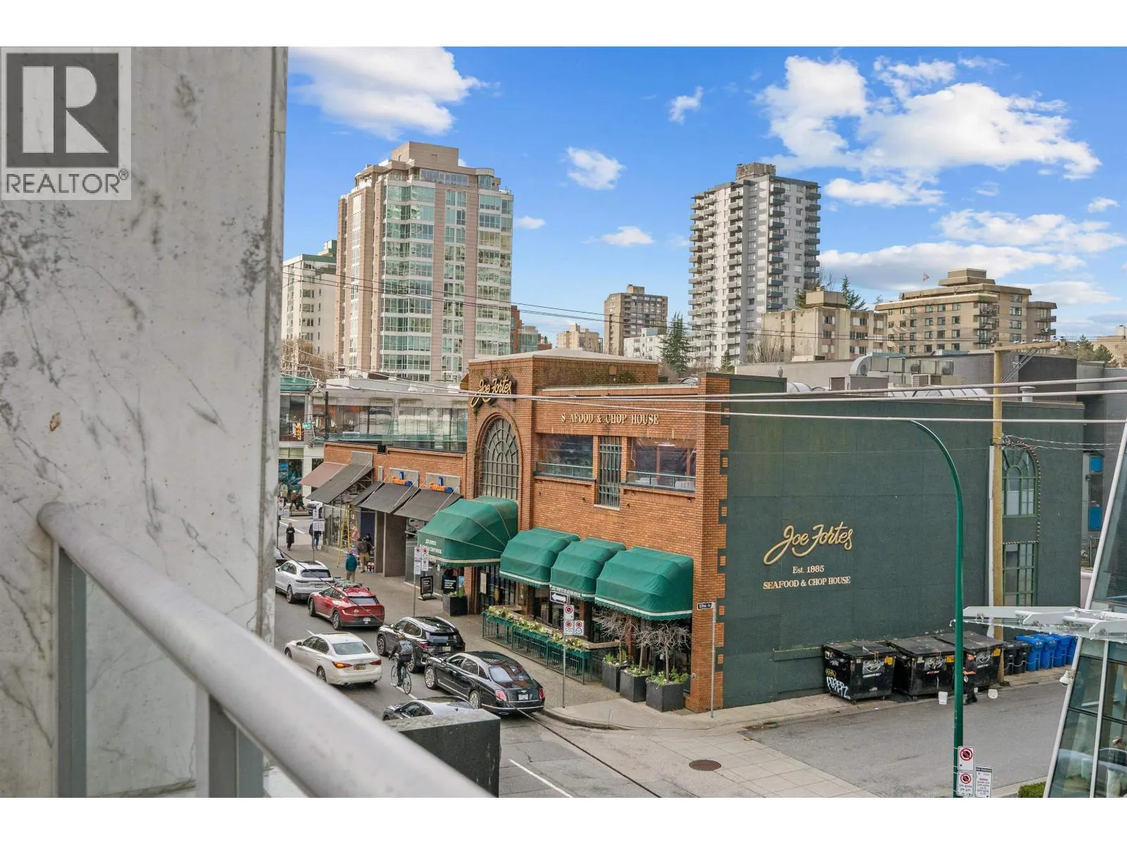 1908 1060 ALBERNI STREET