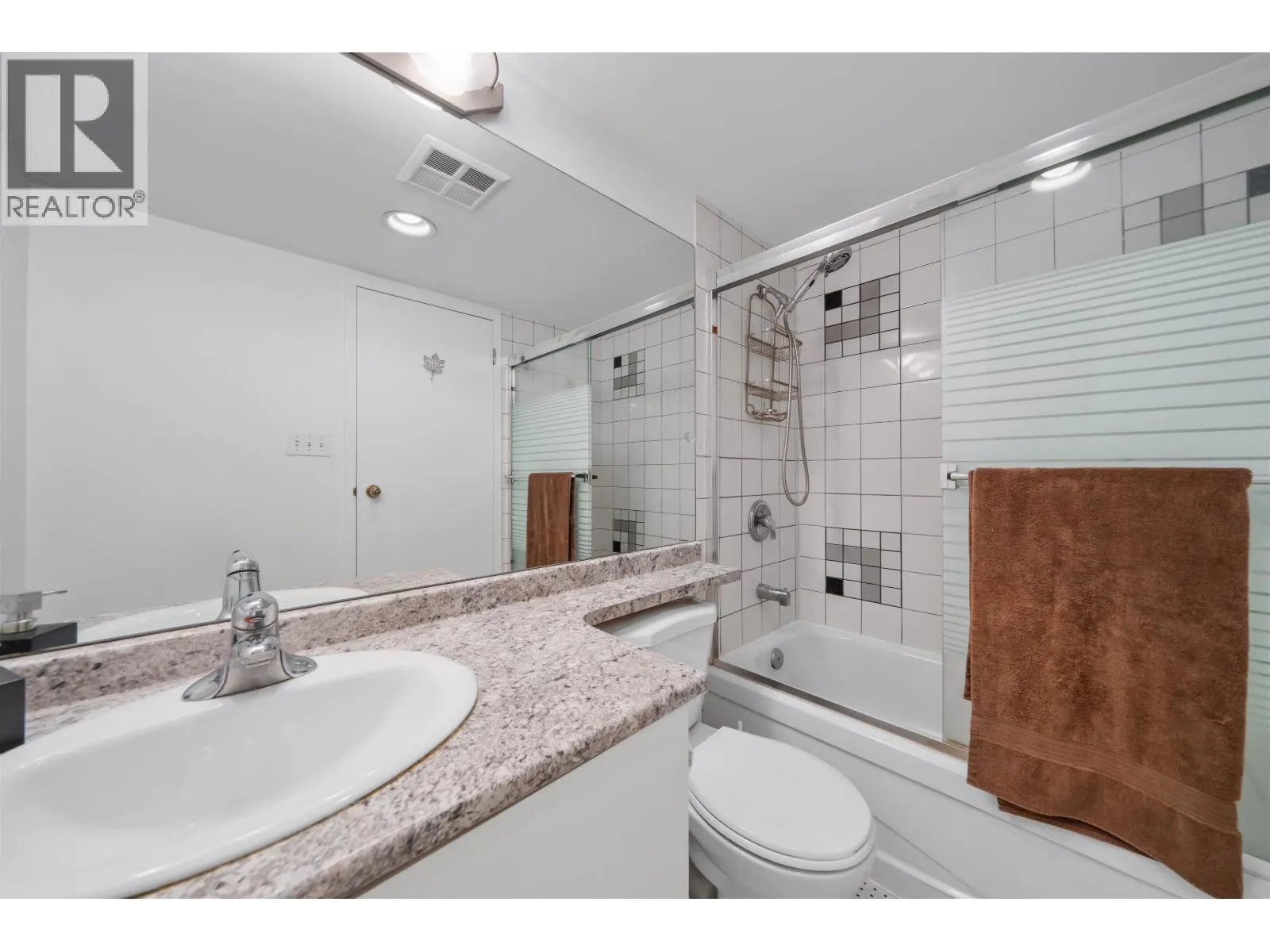 1908 1060 ALBERNI STREET