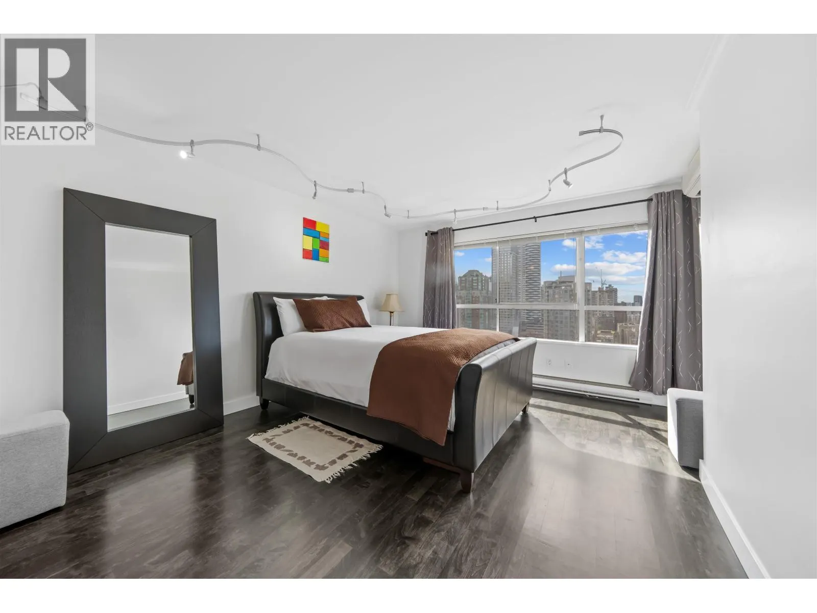 1908 1060 ALBERNI STREET