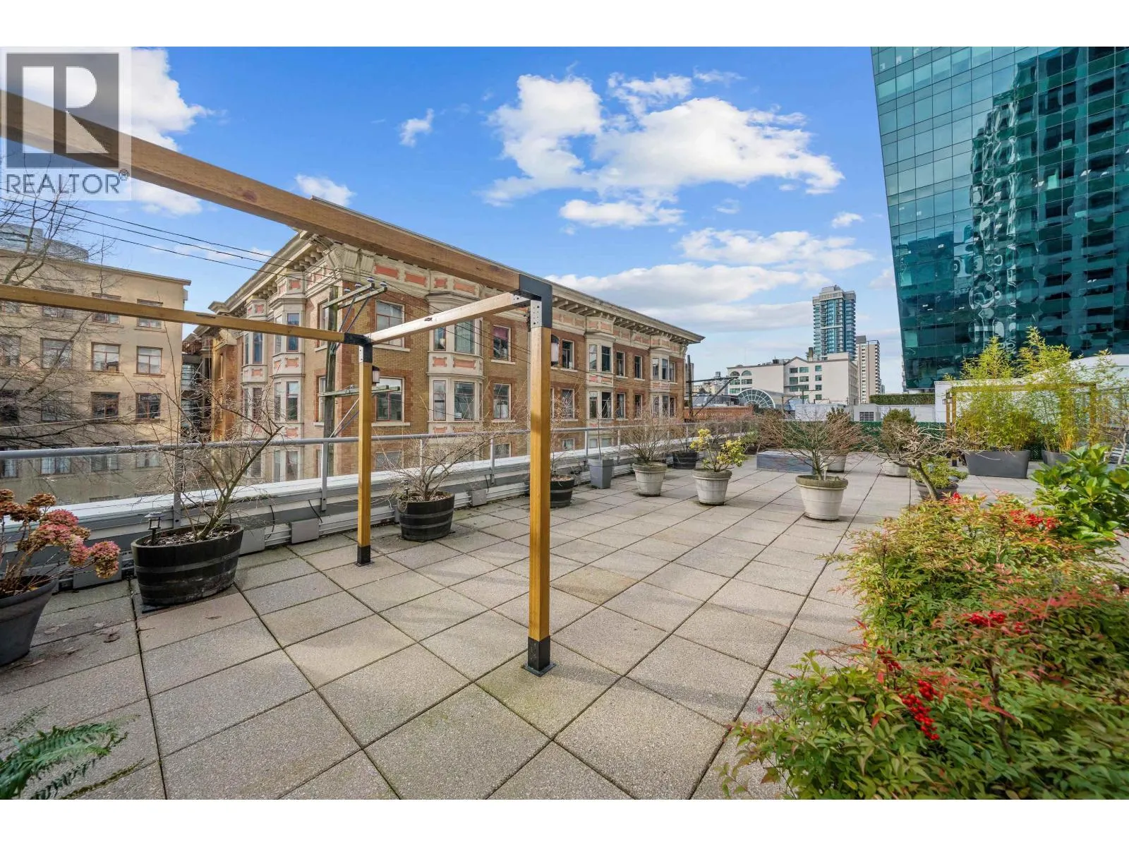 1908 1060 ALBERNI STREET
