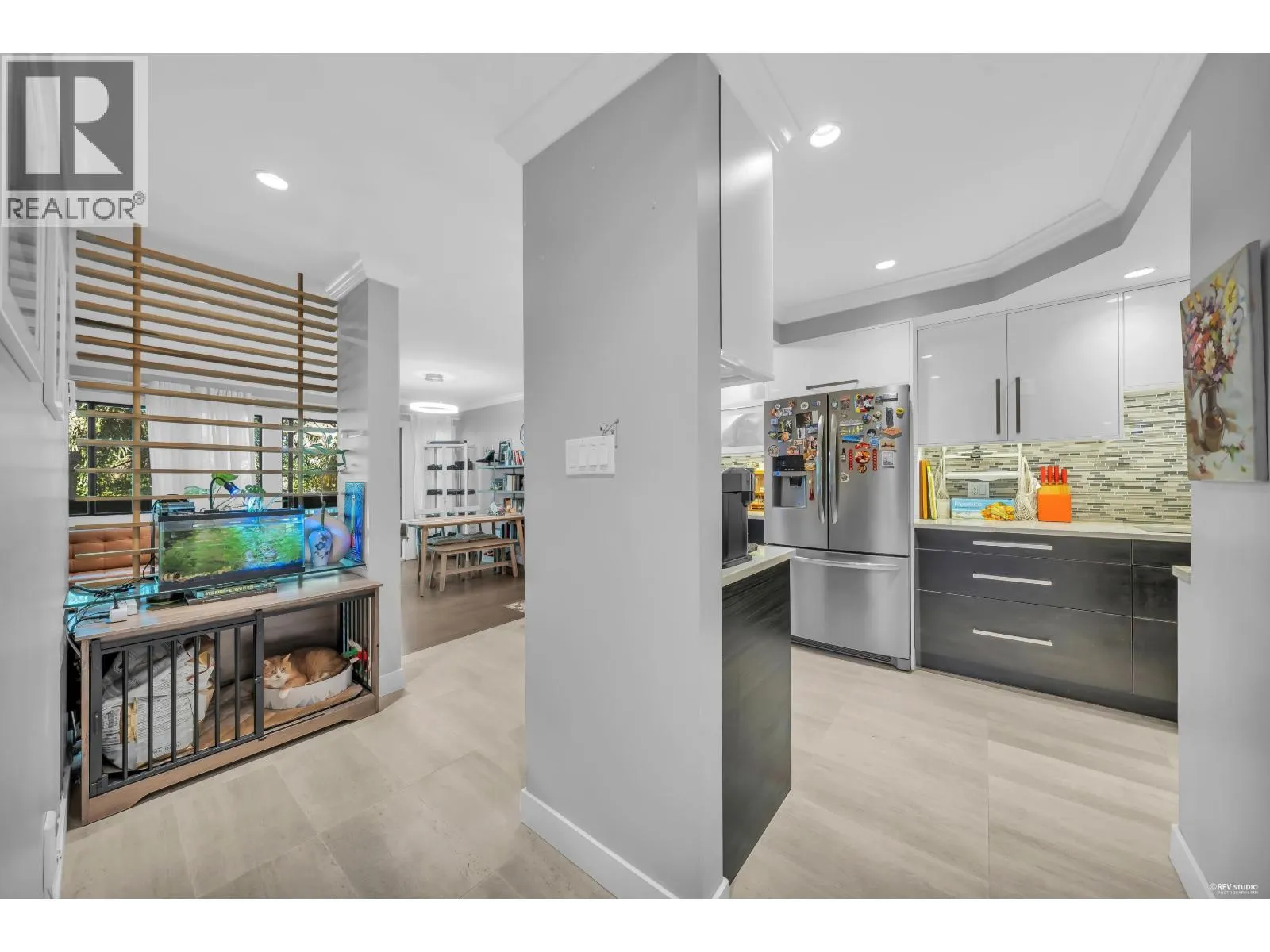 7 7321 MONTECITO DRIVE