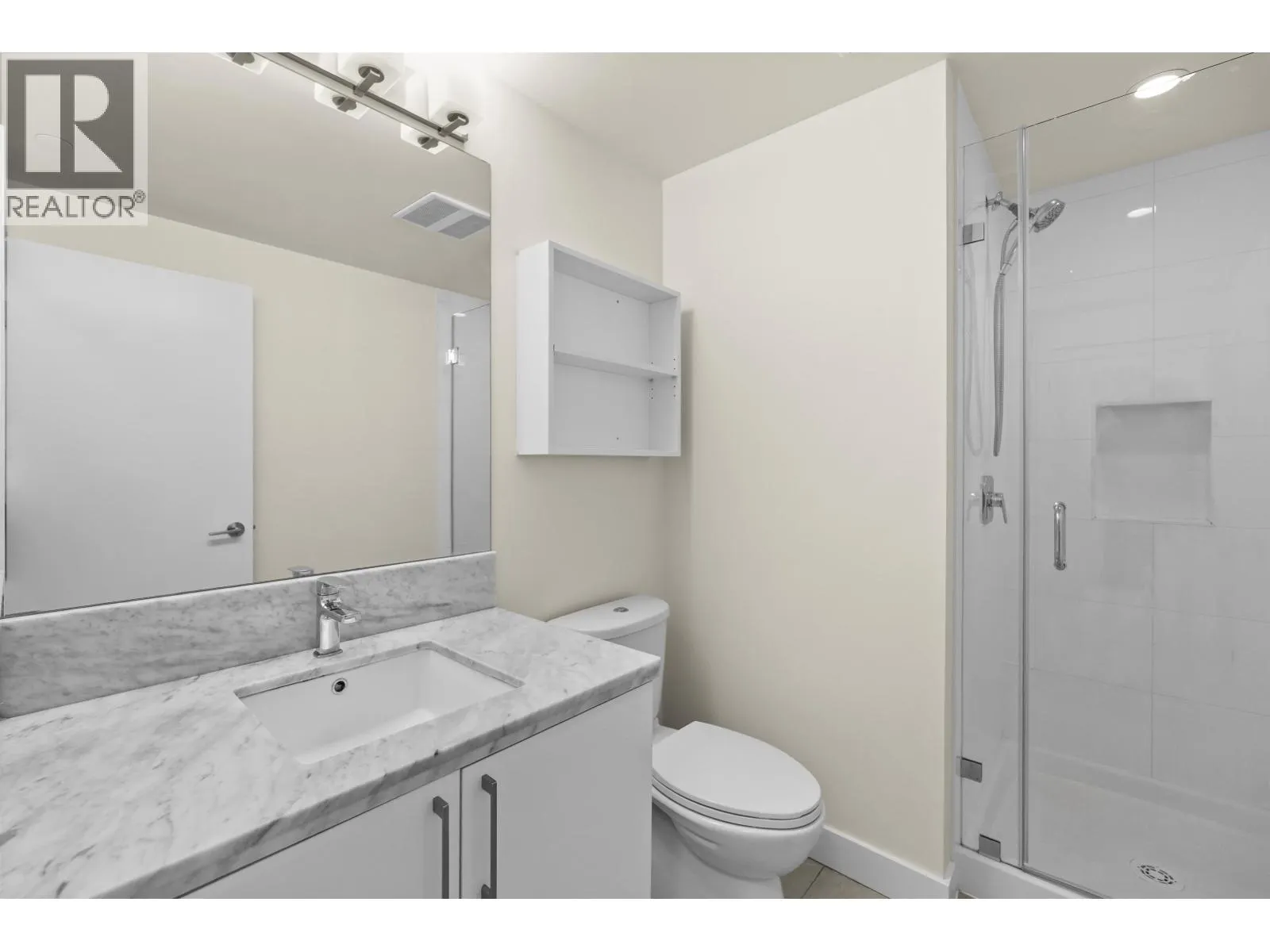 2906 3080 LINCOLN AVENUE