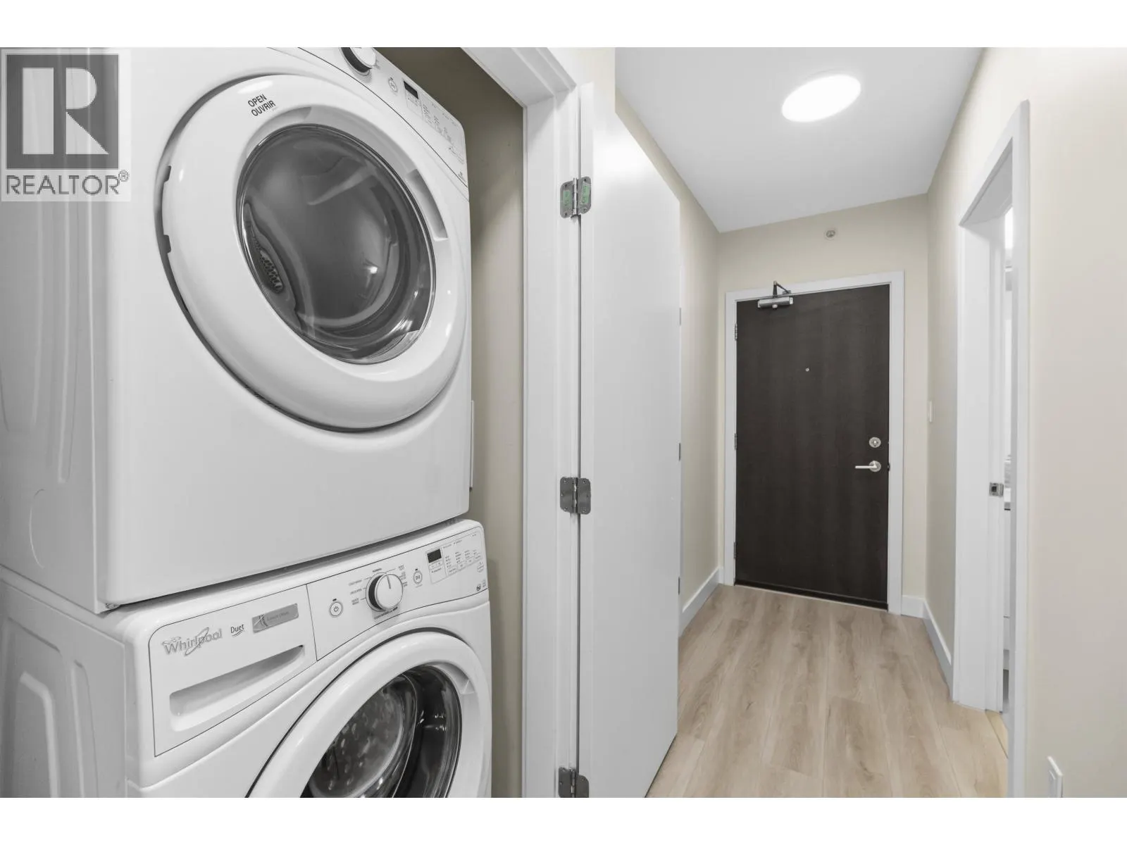 2906 3080 LINCOLN AVENUE