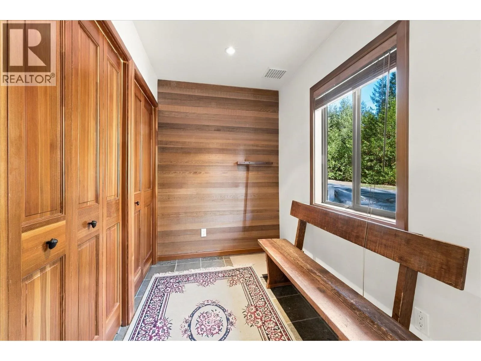 2216 WHISTLER RIDGE