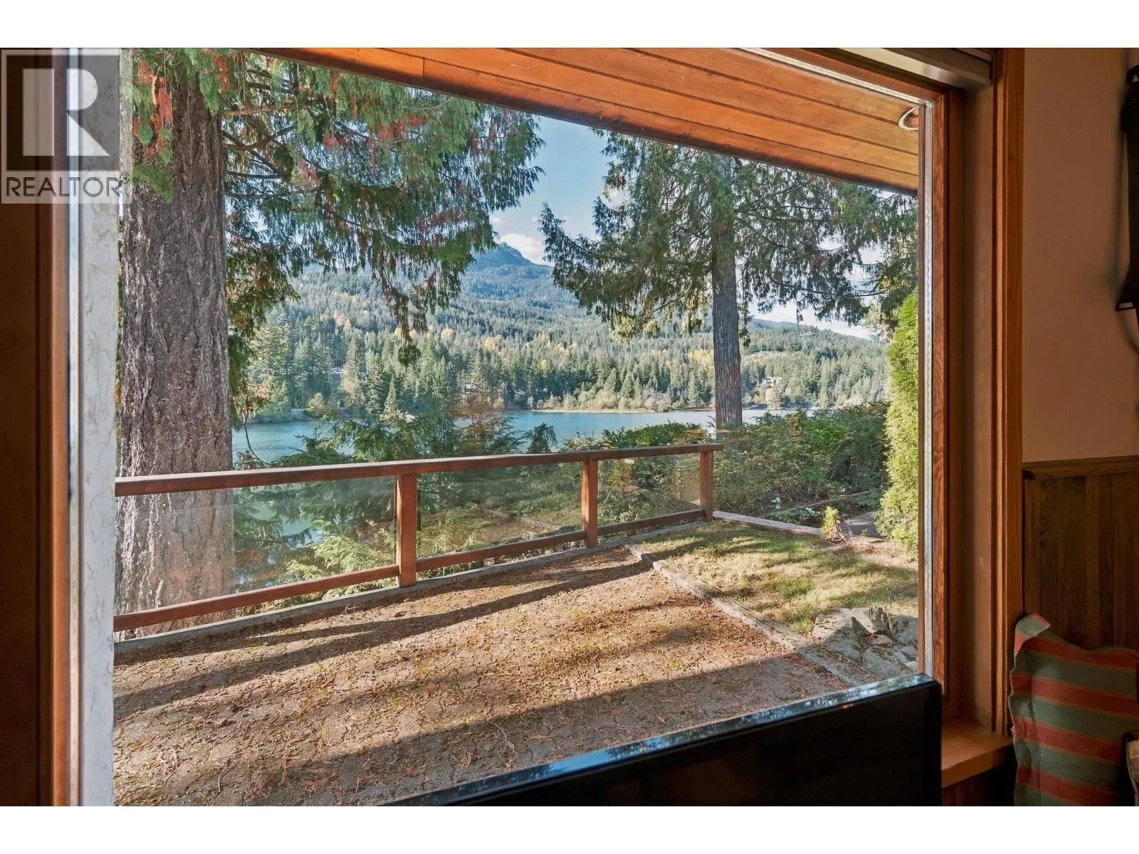 2216 WHISTLER RIDGE
