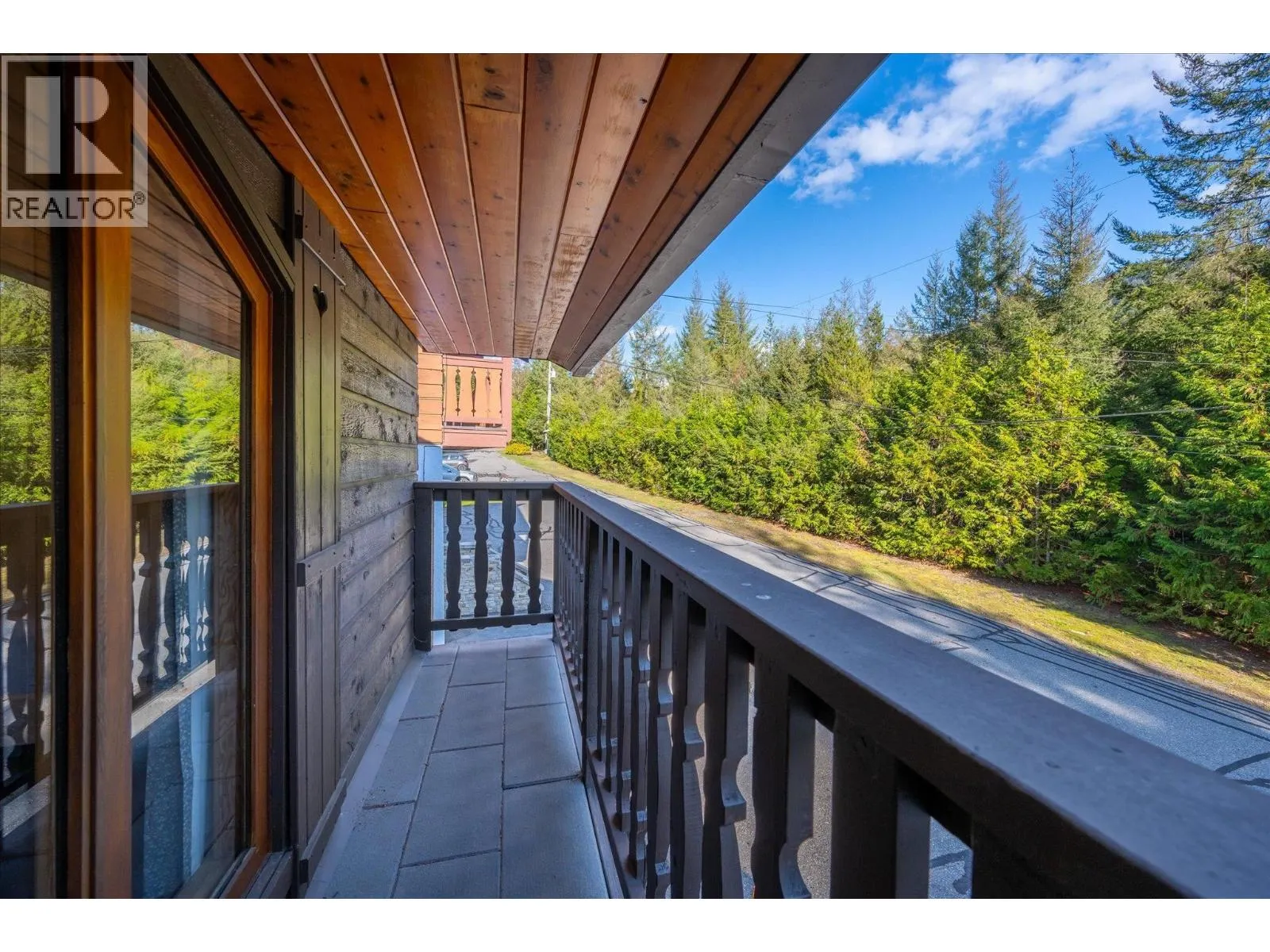 2216 WHISTLER RIDGE