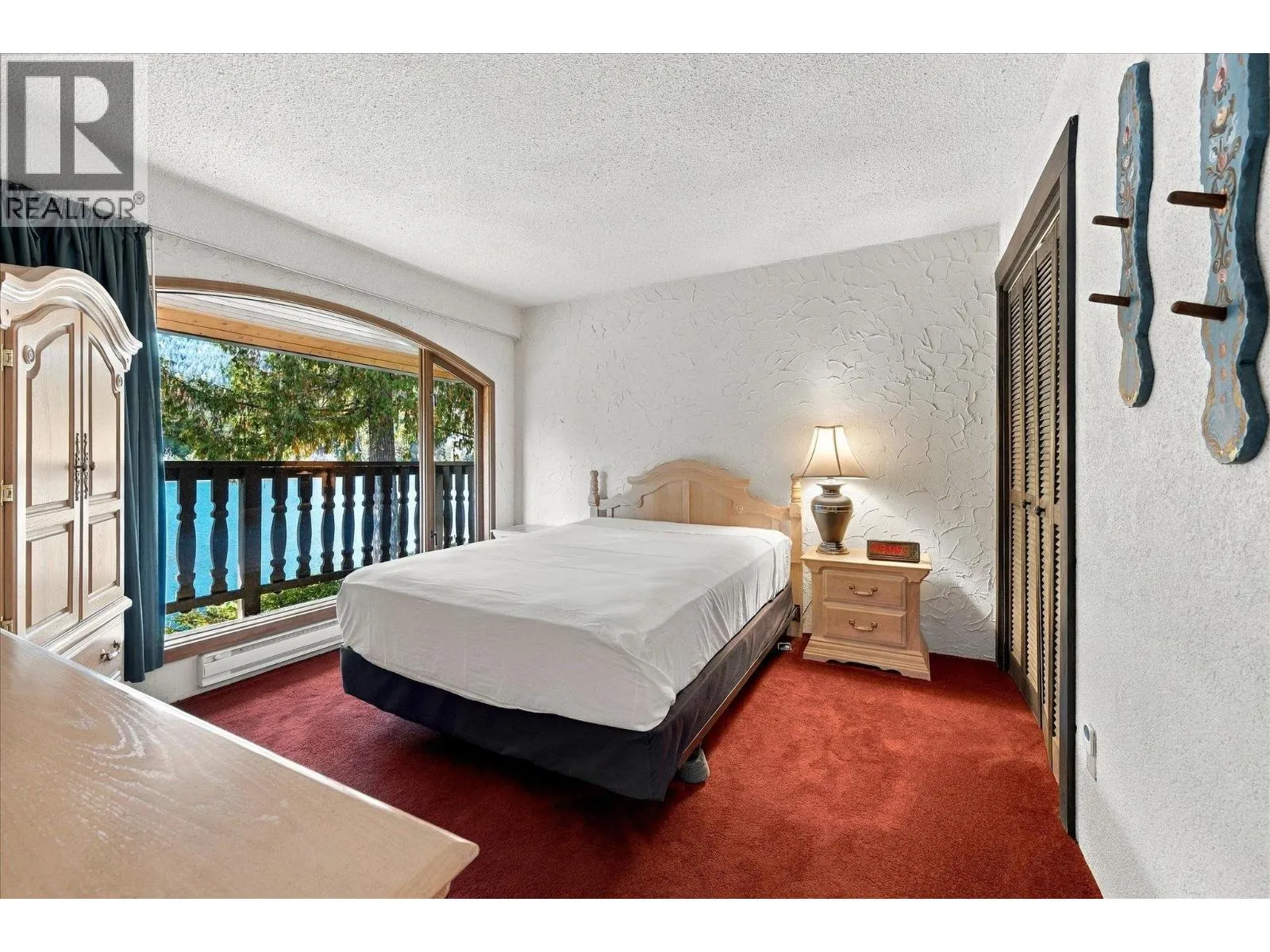 2216 WHISTLER RIDGE