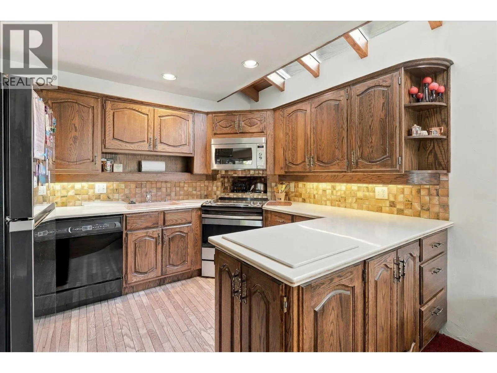 2216 WHISTLER RIDGE