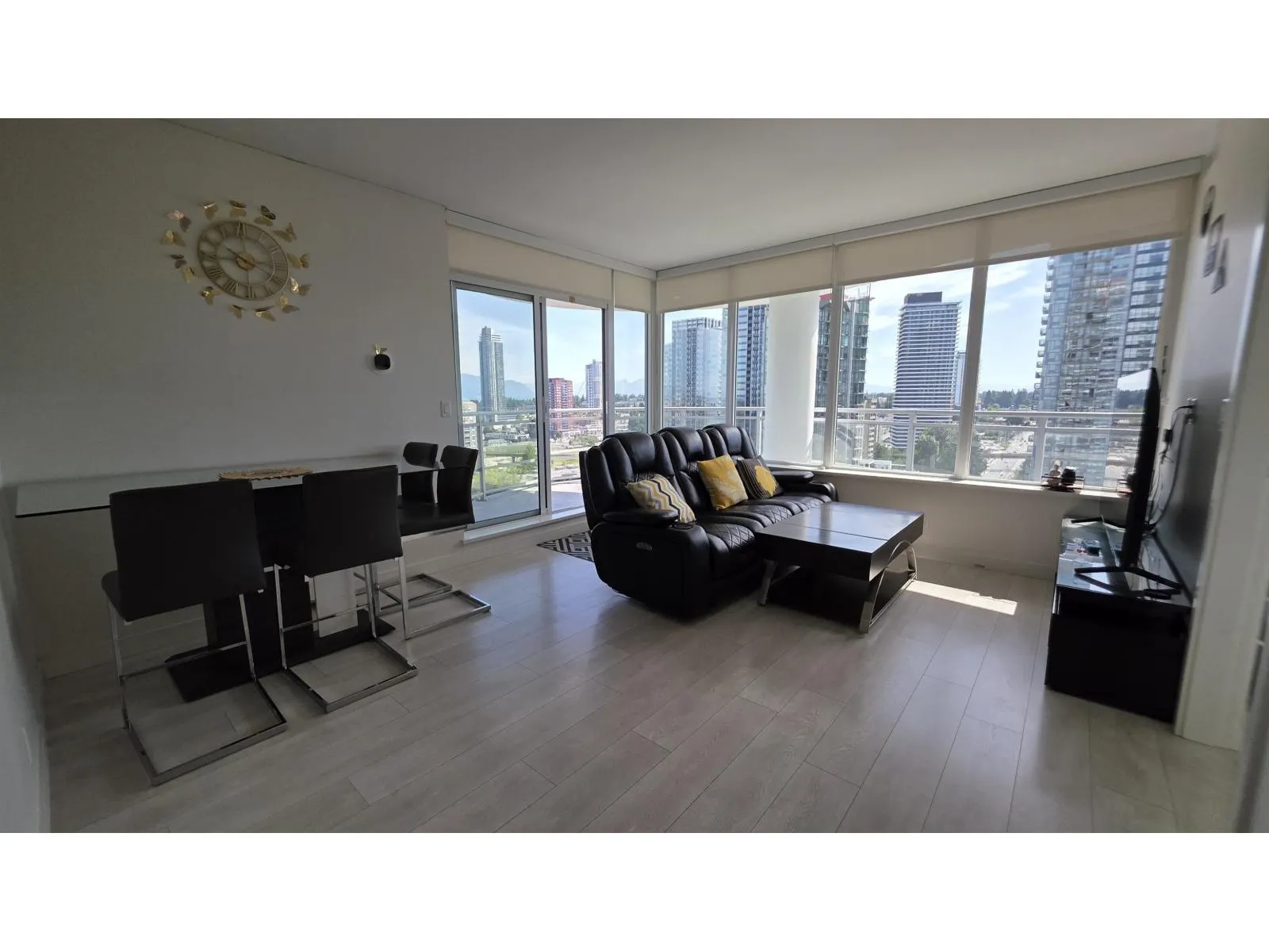 1403 13318 104 AVENUE