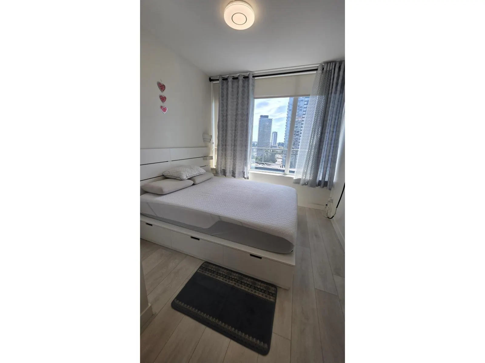 1403 13318 104 AVENUE