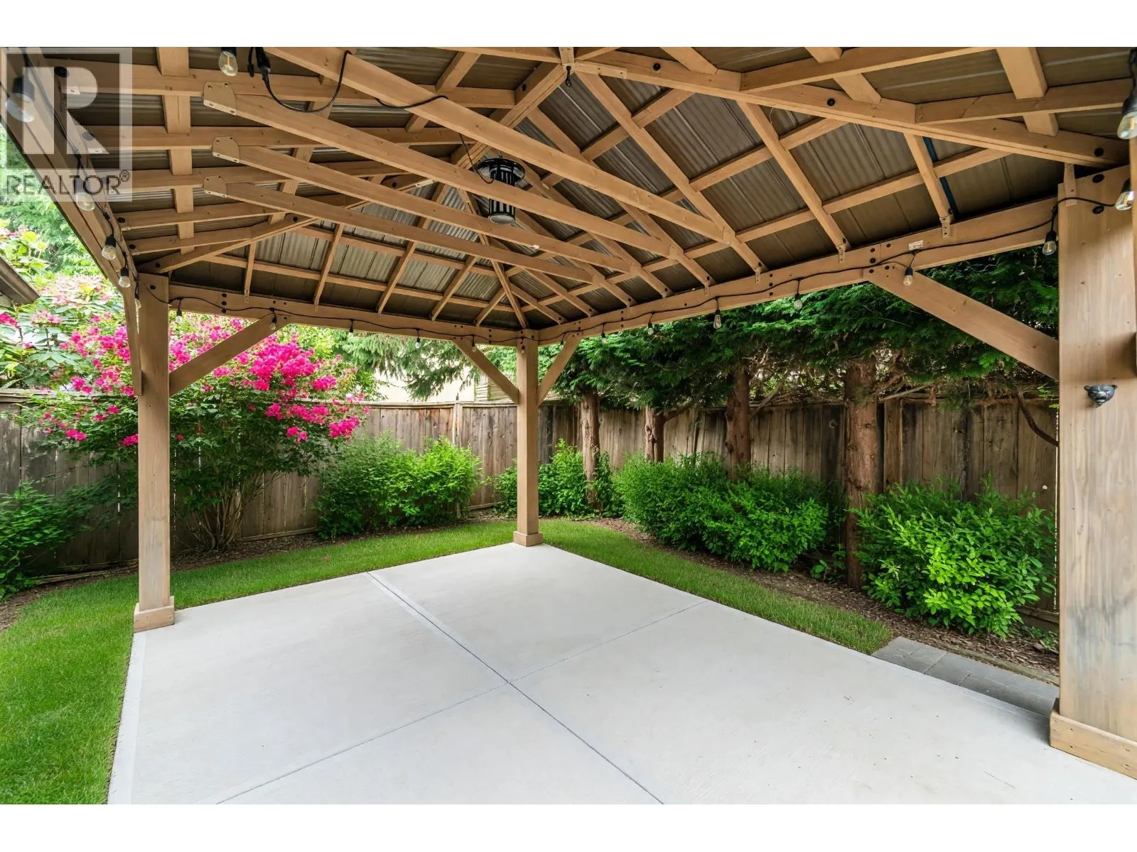 53XX TIFFANY PLACE
