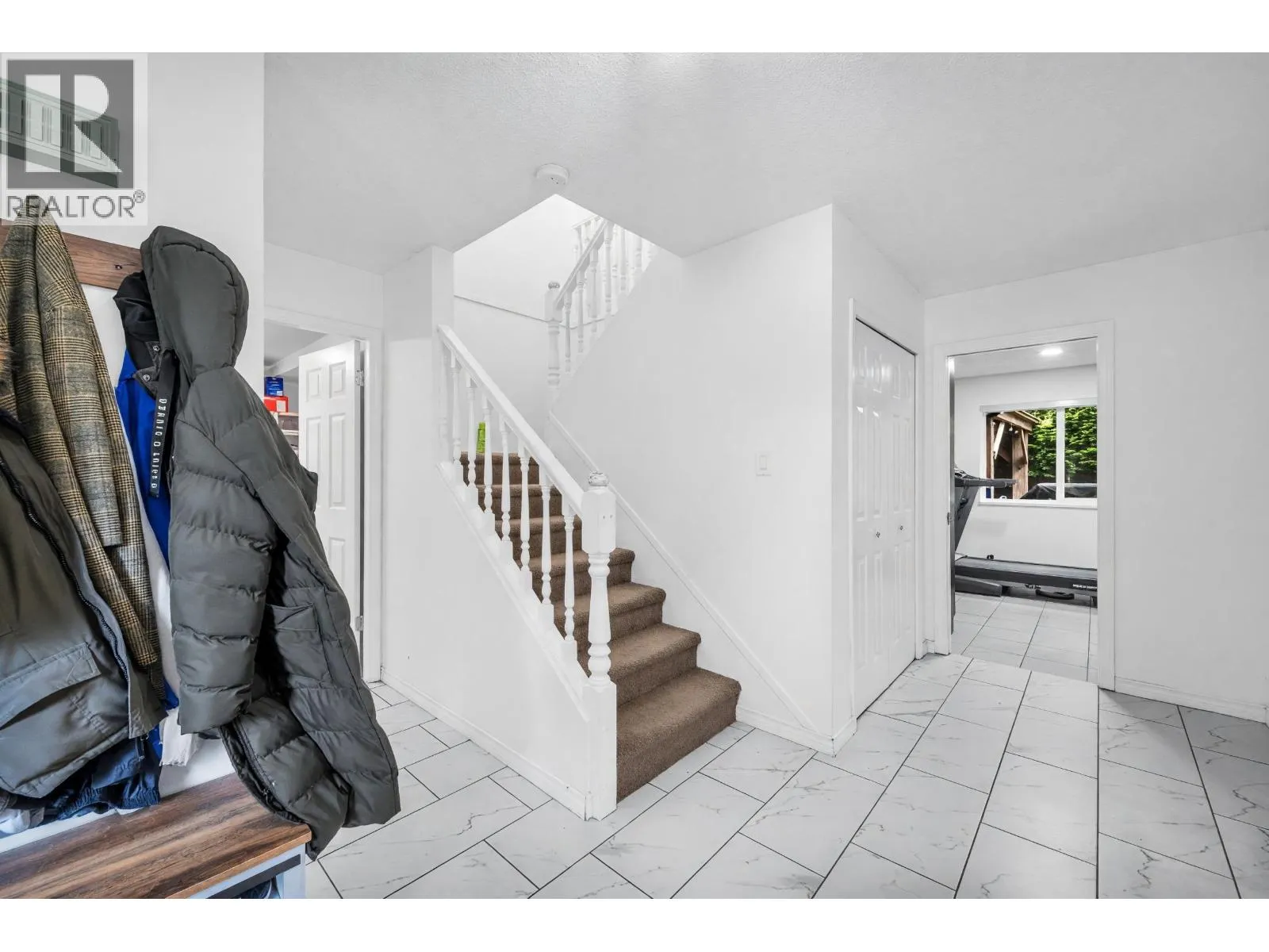 53XX TIFFANY PLACE