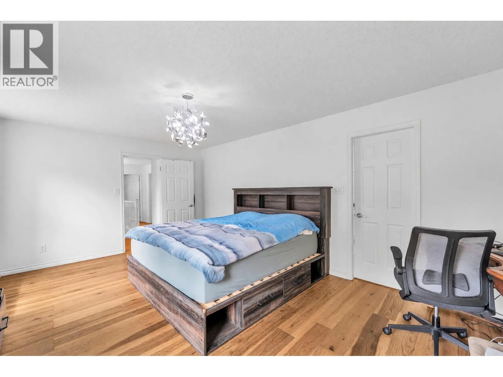 53XX TIFFANY PLACE
