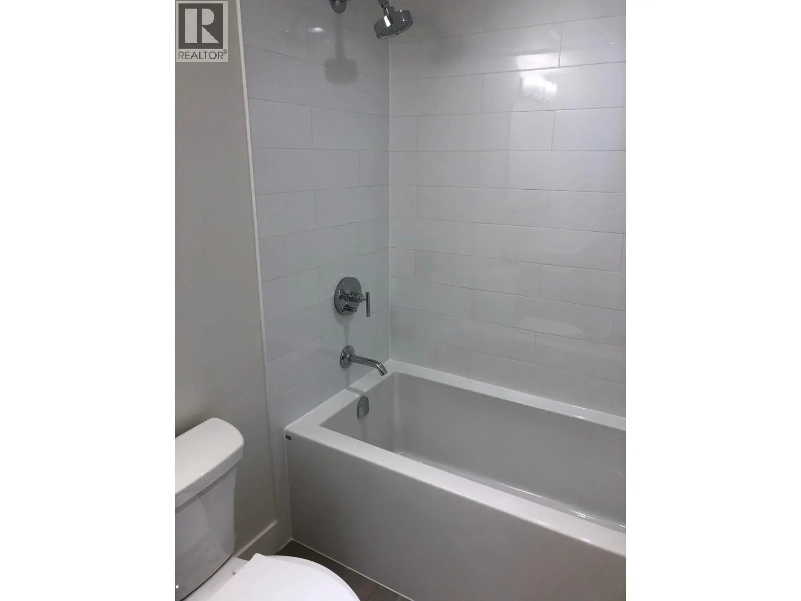 1807 258 NELSON COURT