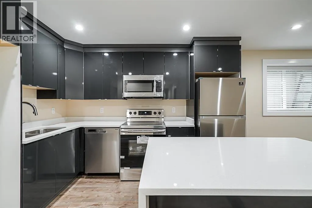 Basement 17XX HOWARD AVENUE