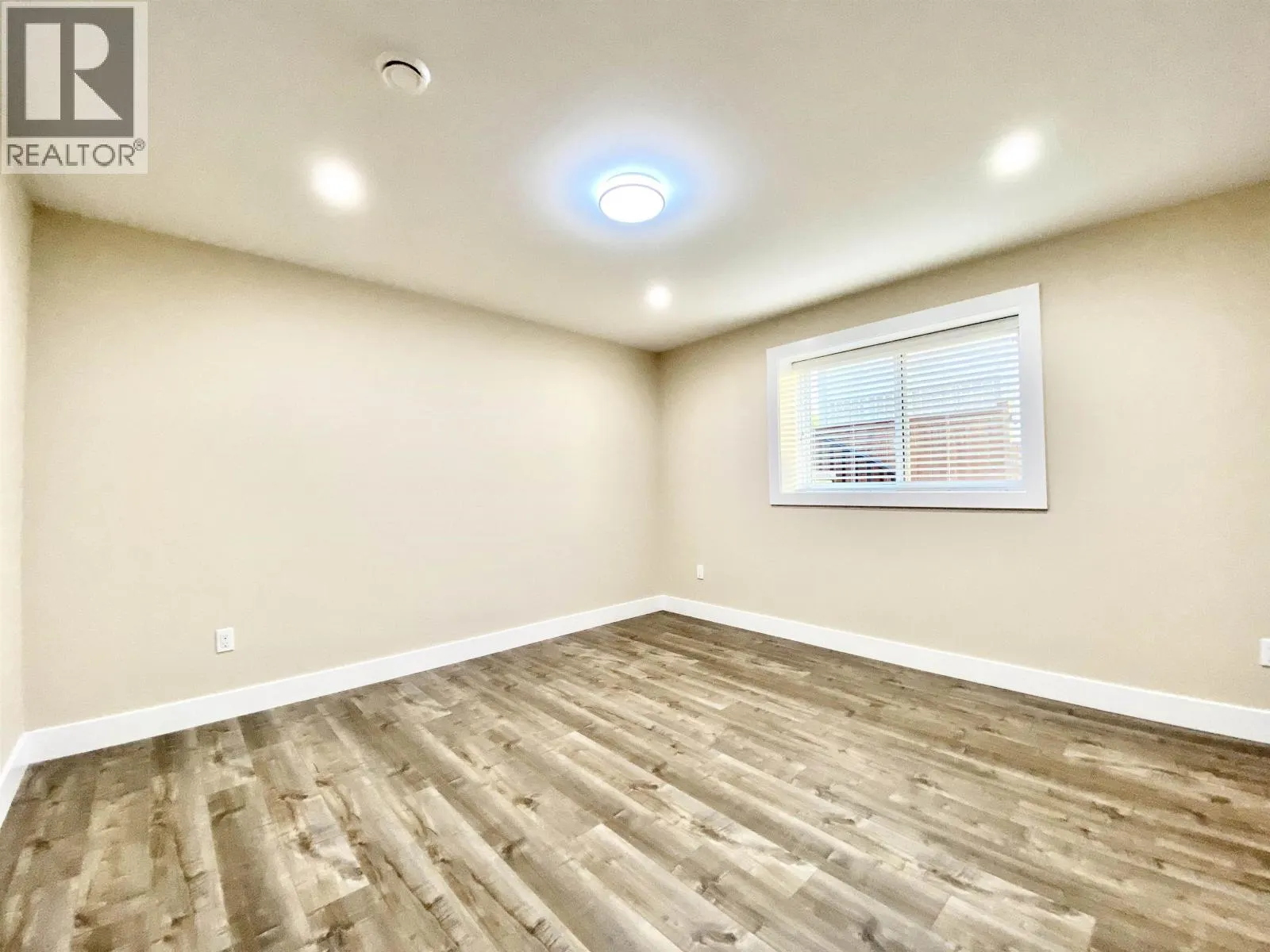 Basement 17XX HOWARD AVENUE