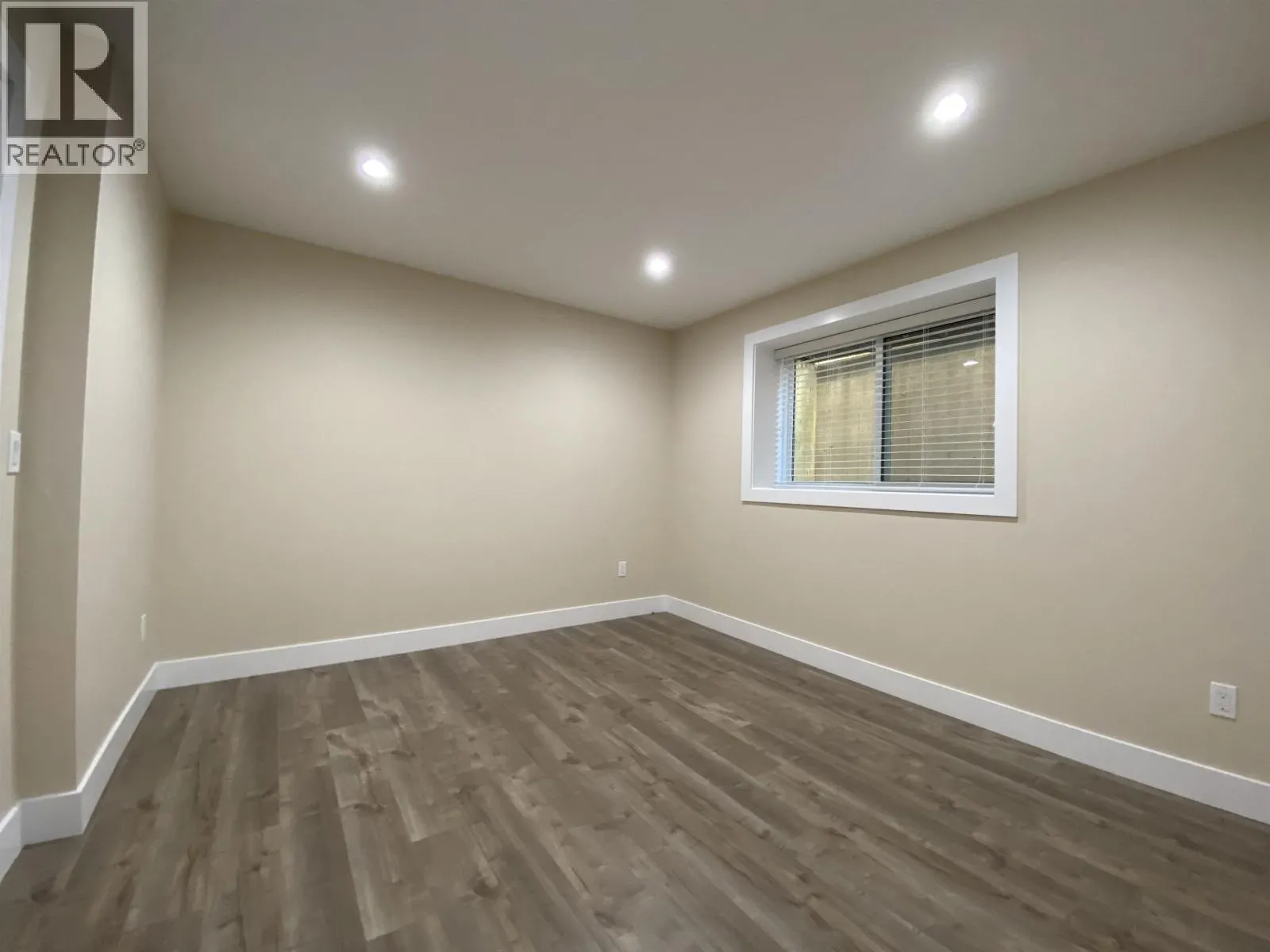 Basement 17XX HOWARD AVENUE