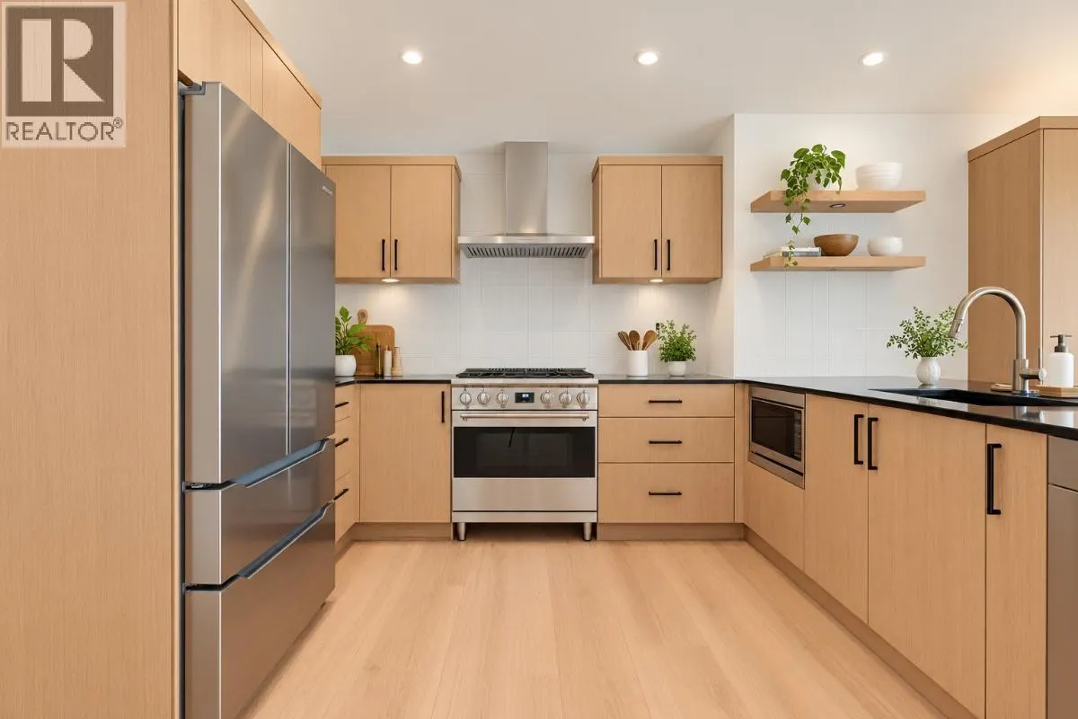 1115 GROVELAND COURT