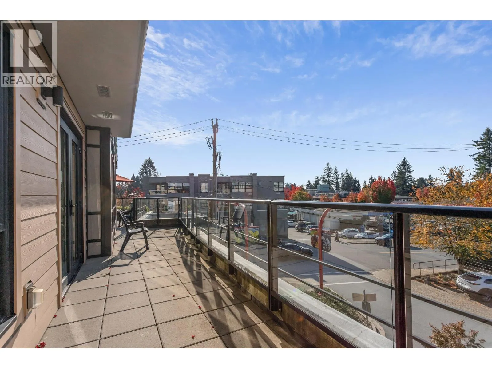 206 3220 CONNAUGHT CRESCENT