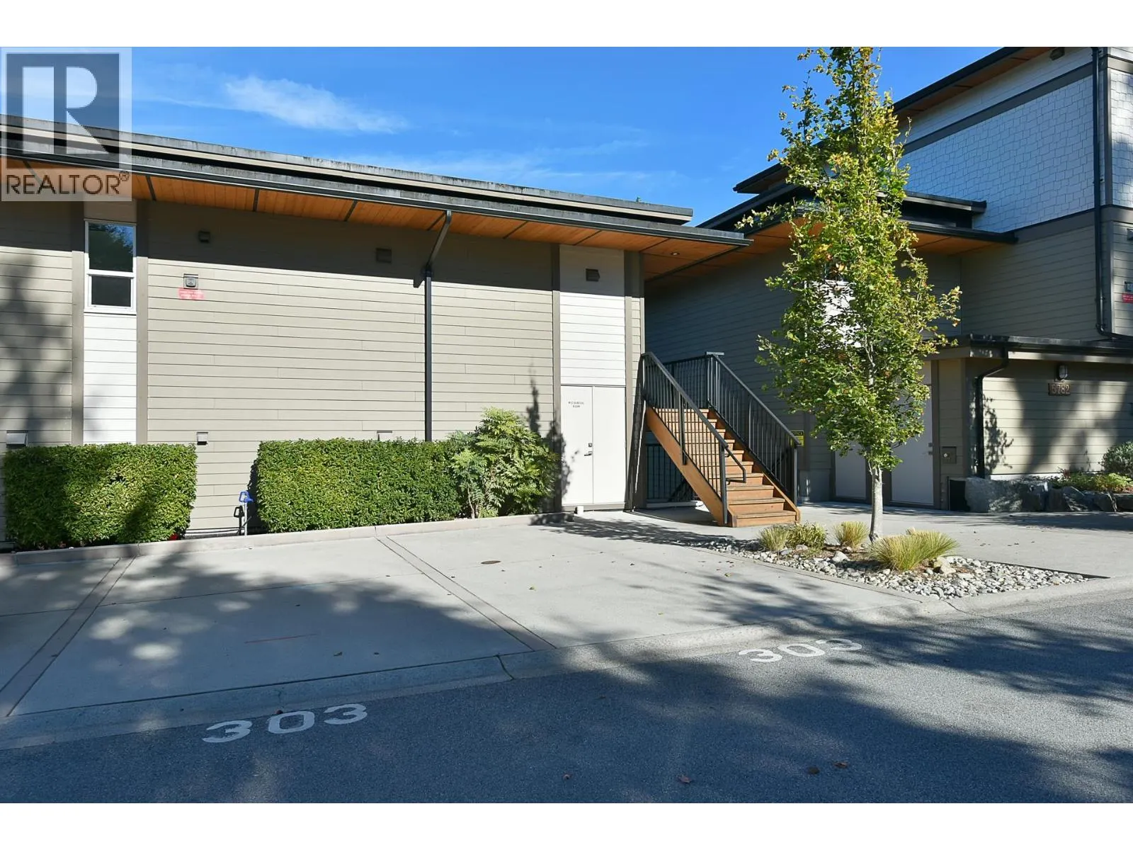 303 5780 MARINE WAY