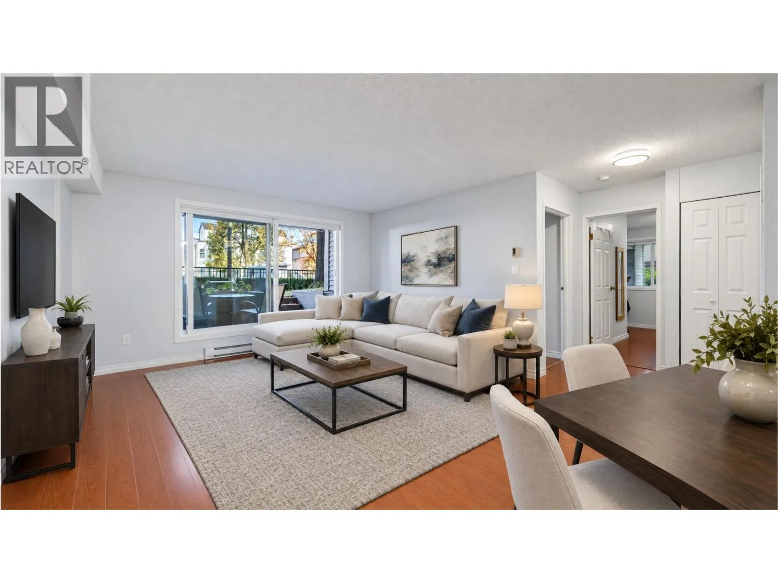 101 1040 E BROADWAY