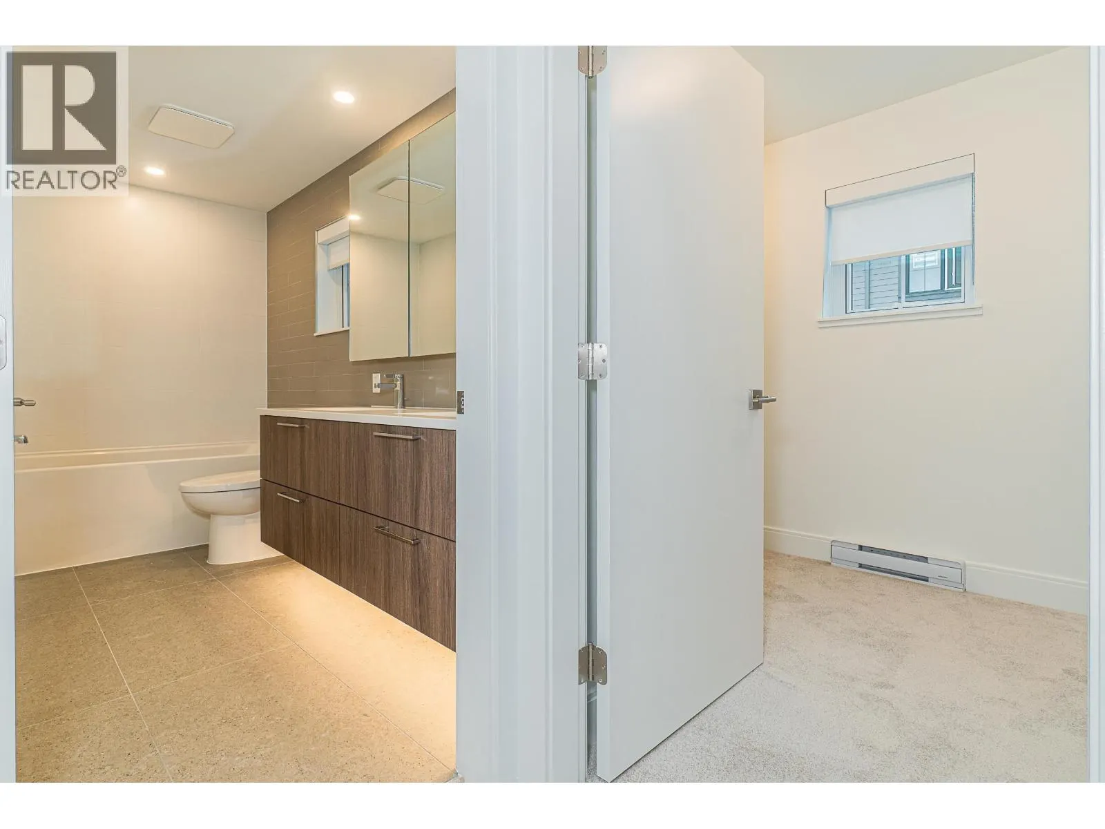 1XX 1310 MITCHELL STREET