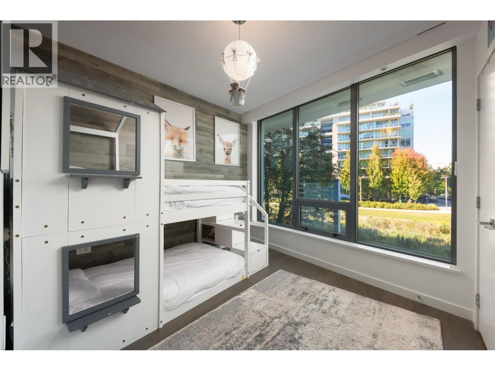 106 1678 PULLMAN PORTER STREET
