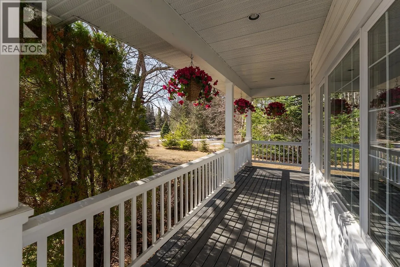 6743 VALLEYVIEW DRIVE