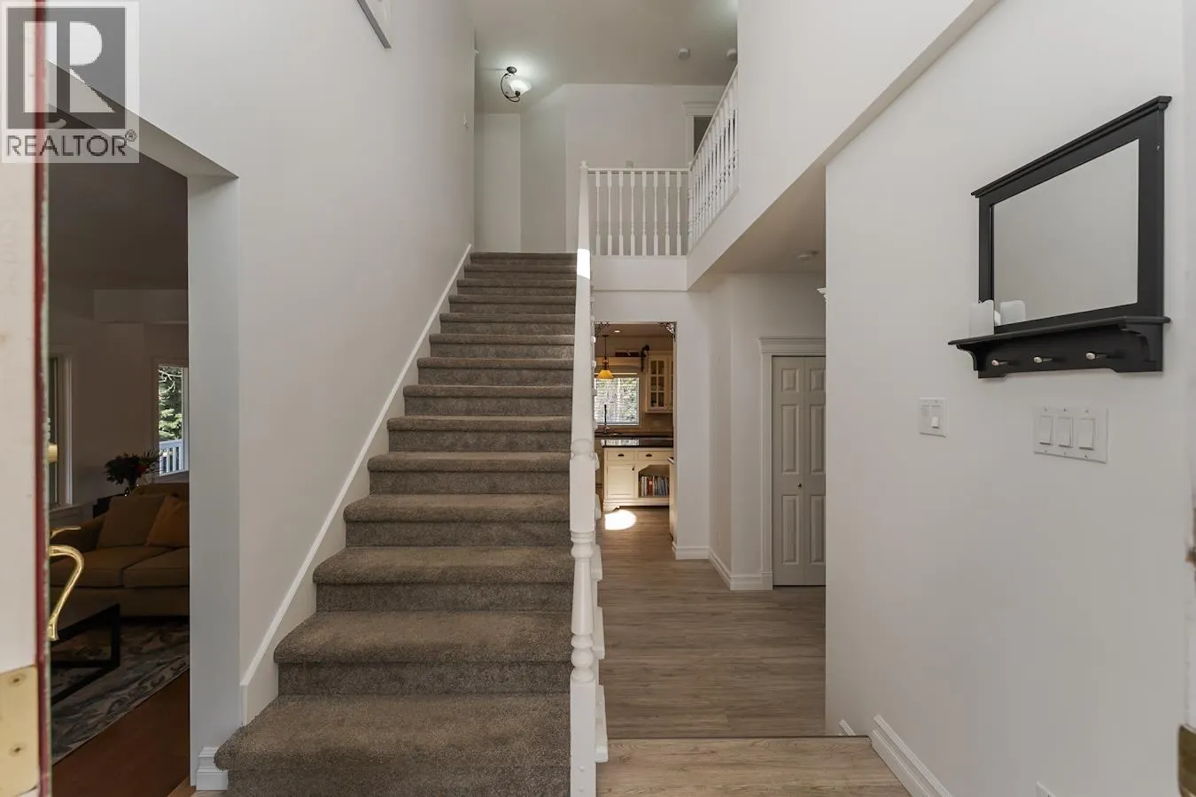 6743 VALLEYVIEW DRIVE