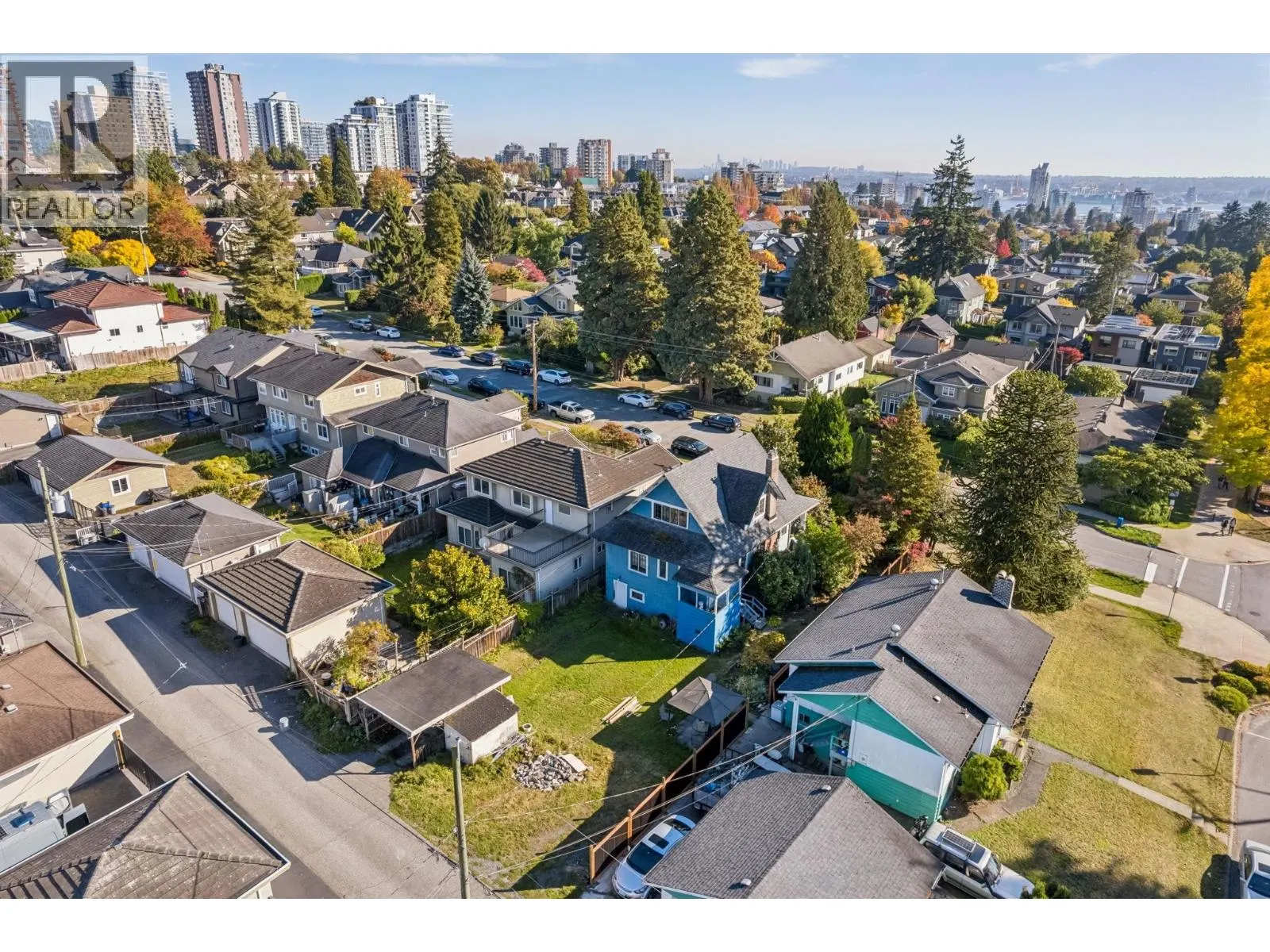 358 W 16TH STREET