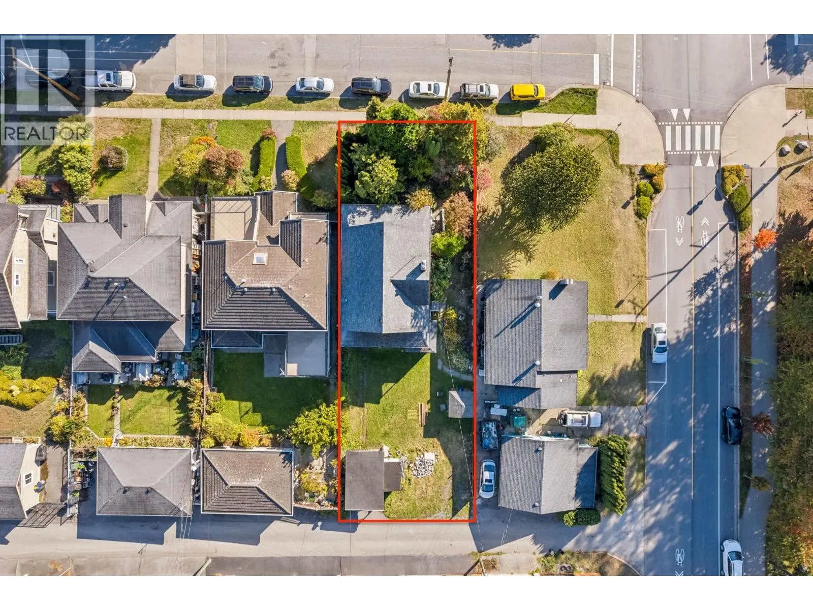 358 W 16TH STREET