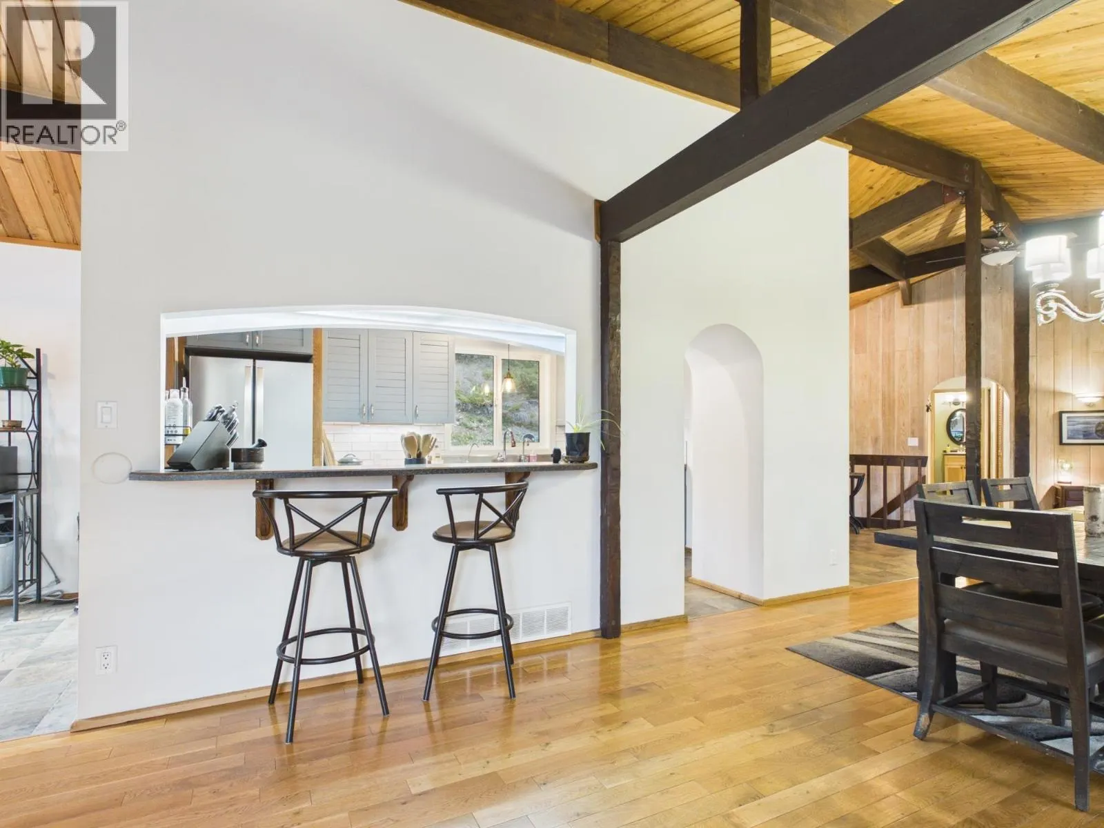 1140 TOWER CRESCENT