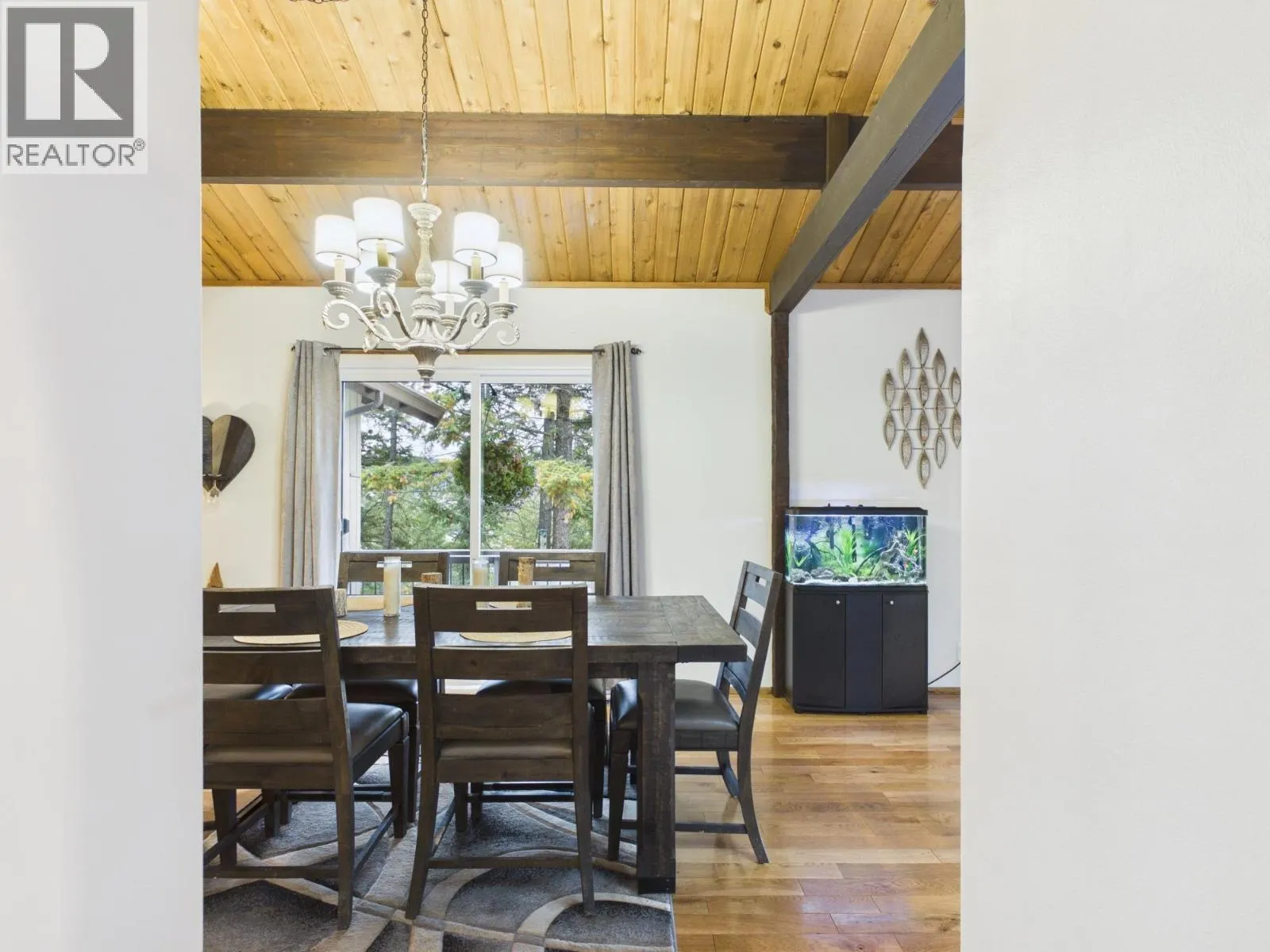 1140 TOWER CRESCENT
