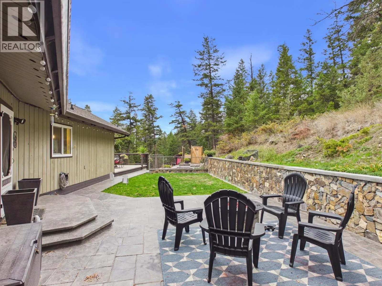 1140 TOWER CRESCENT