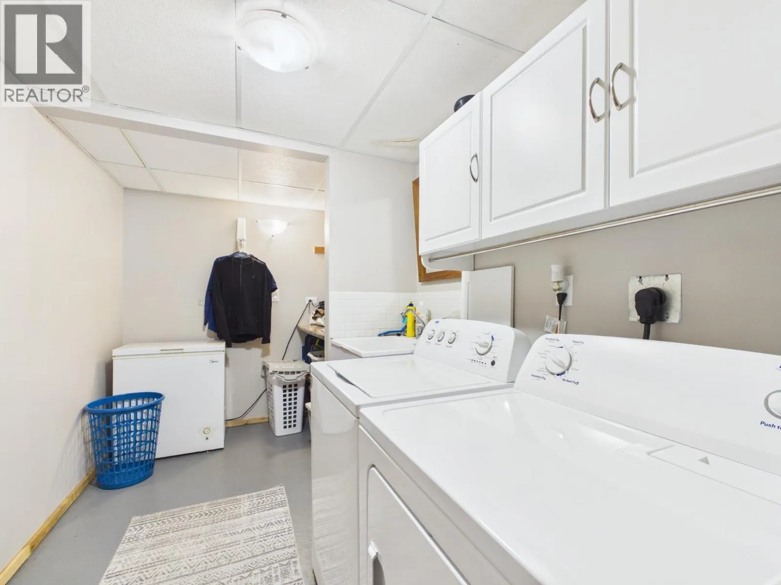 1140 TOWER CRESCENT