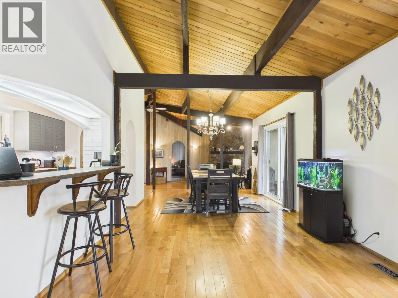 1140 TOWER CRESCENT