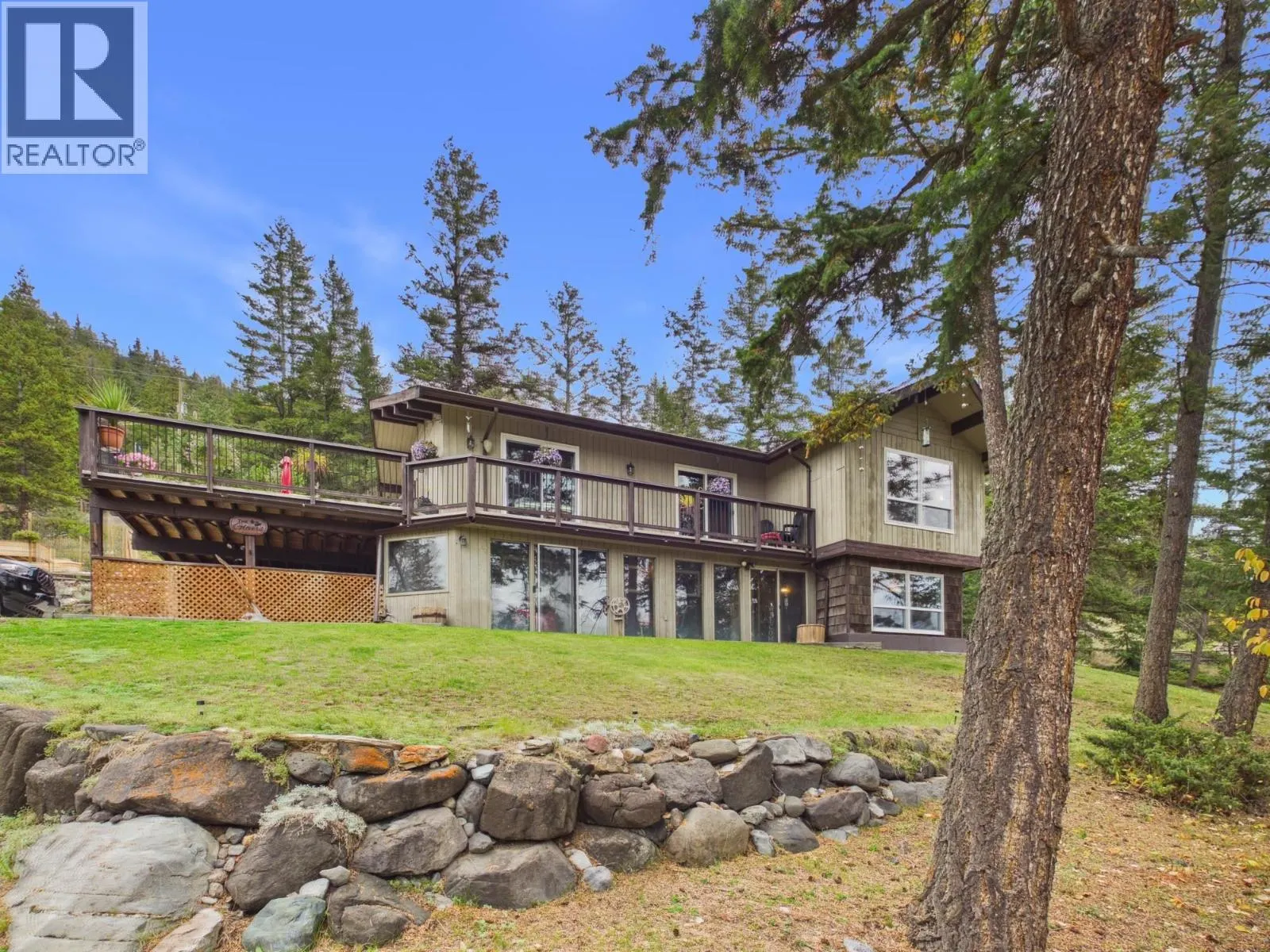 1140 TOWER CRESCENT