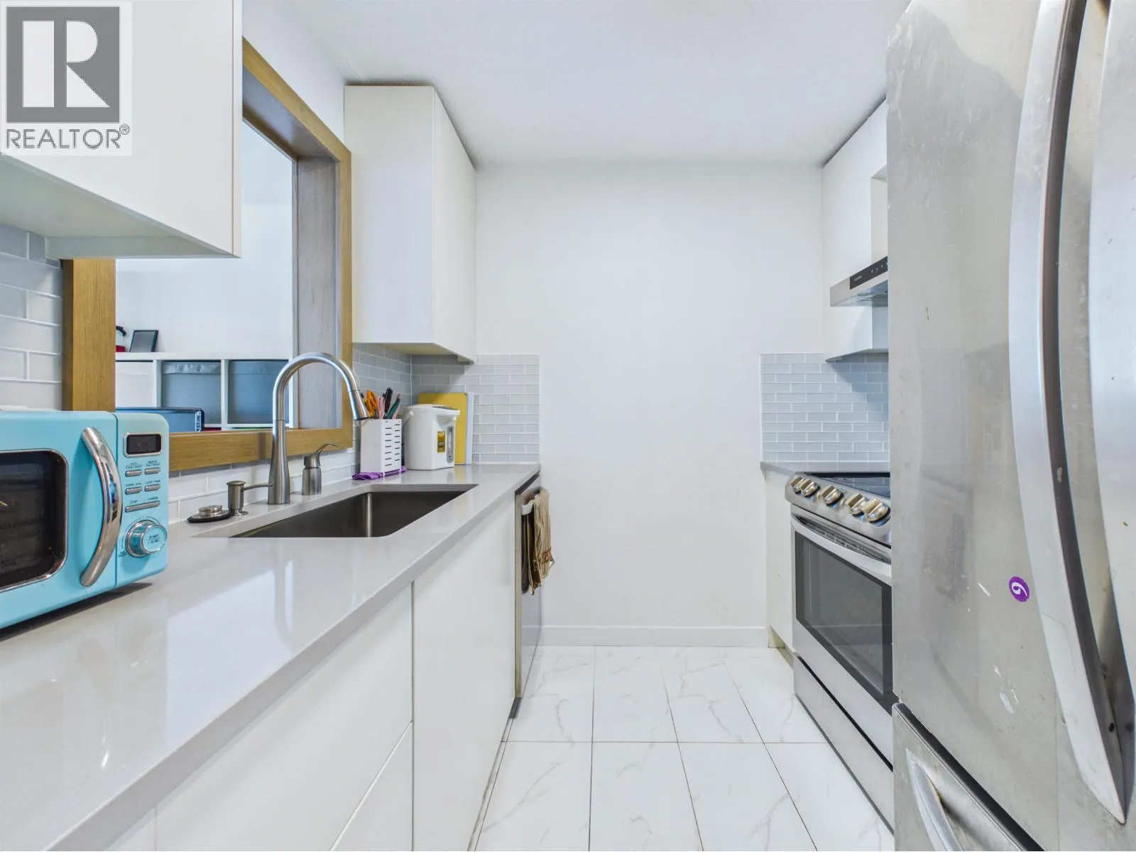 1405 6622 SOUTHOAKS CRESCENT