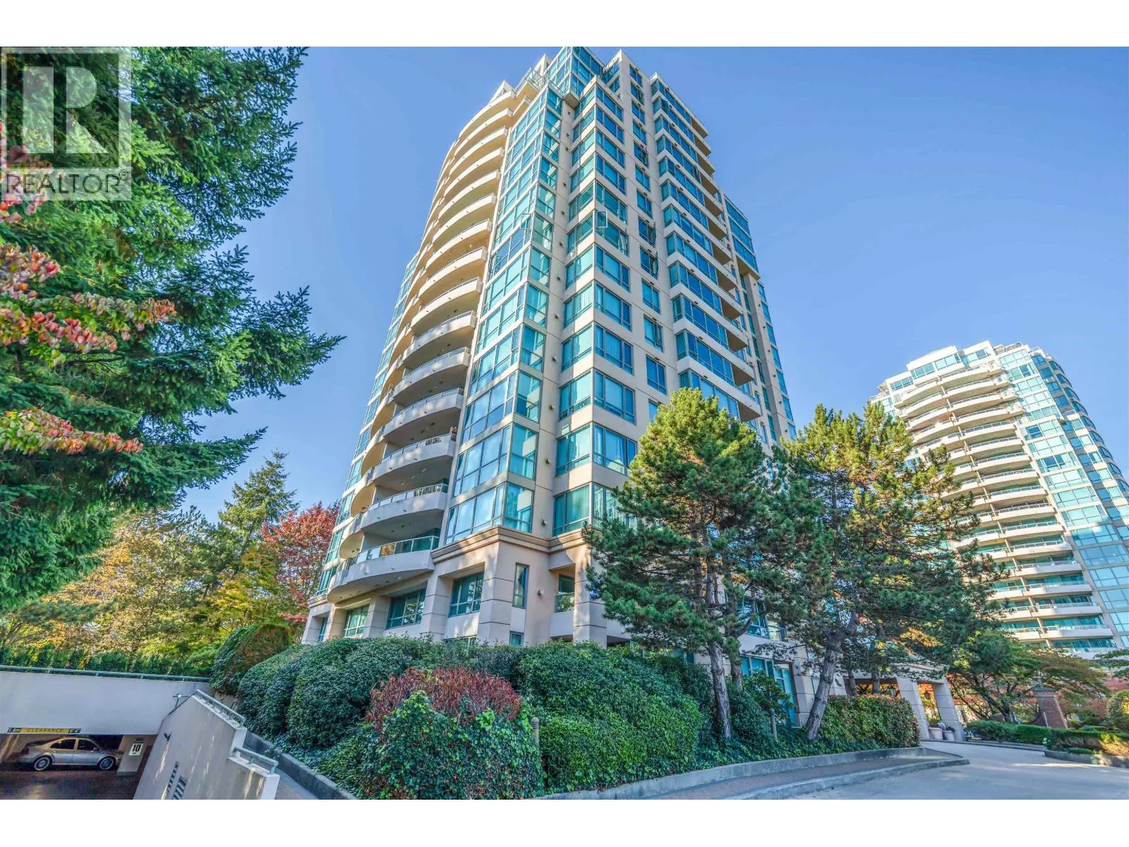 1405 6622 SOUTHOAKS CRESCENT