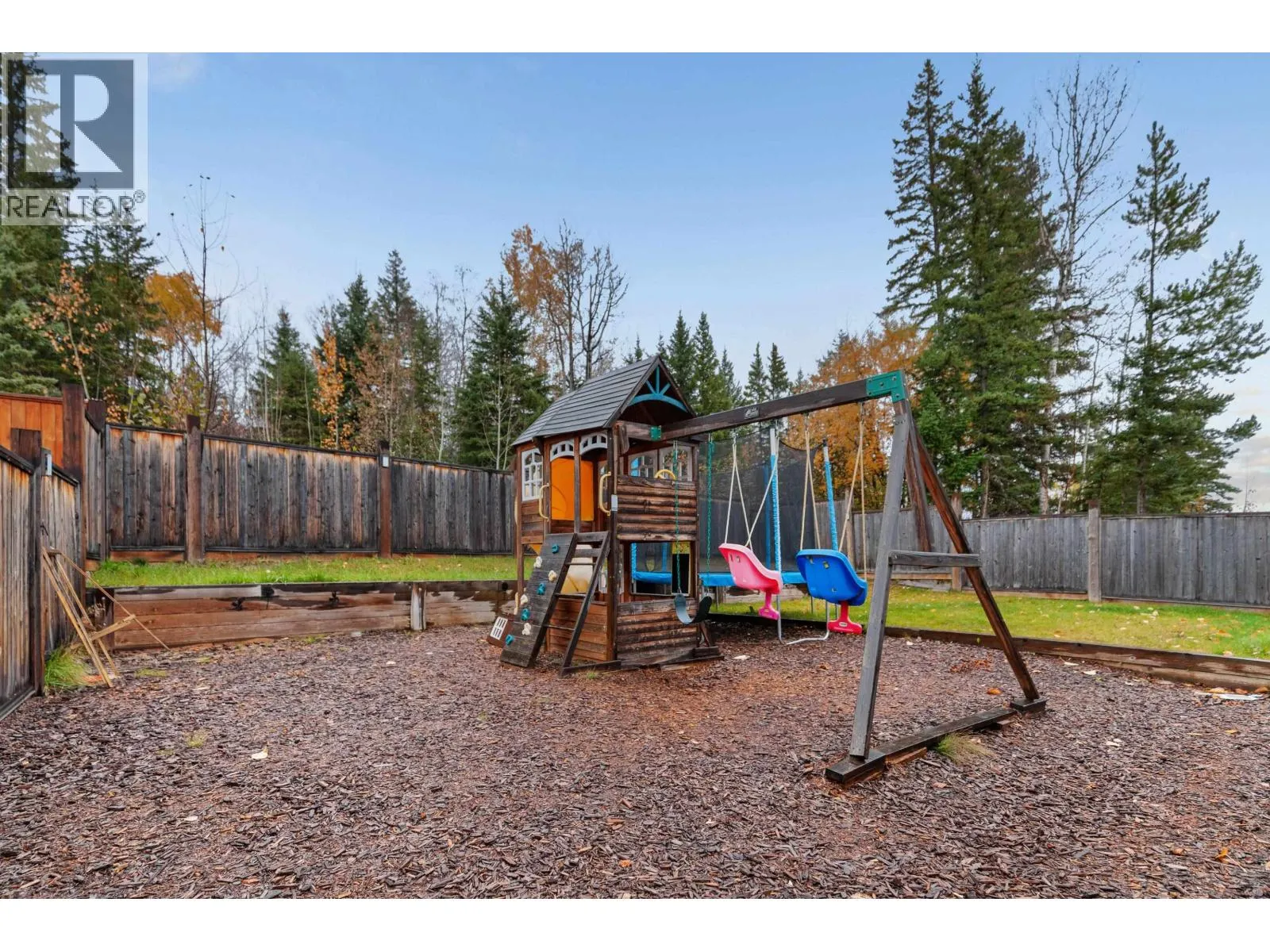 2794 MAURICE DRIVE