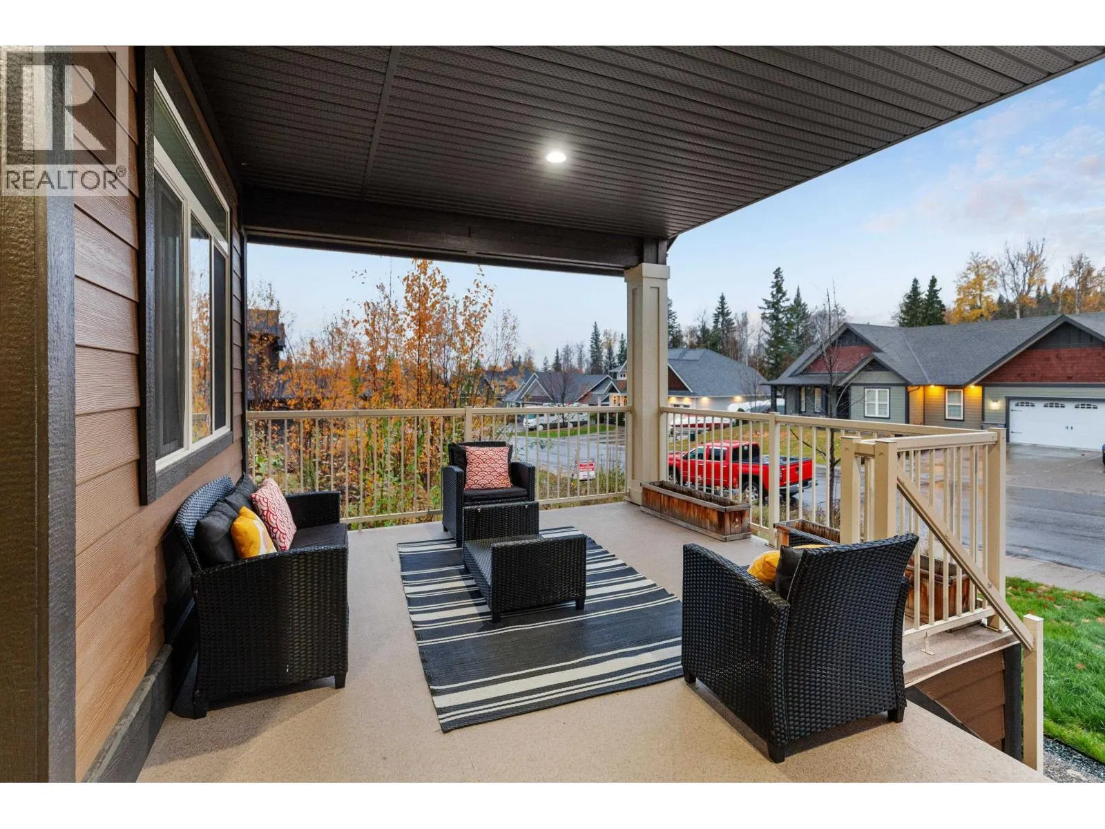 2794 MAURICE DRIVE