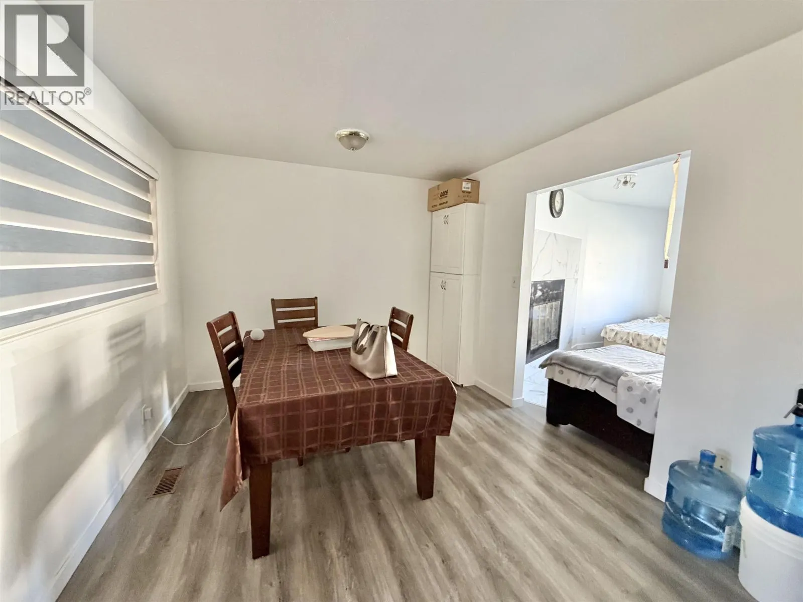 1075 MOXON PLACE