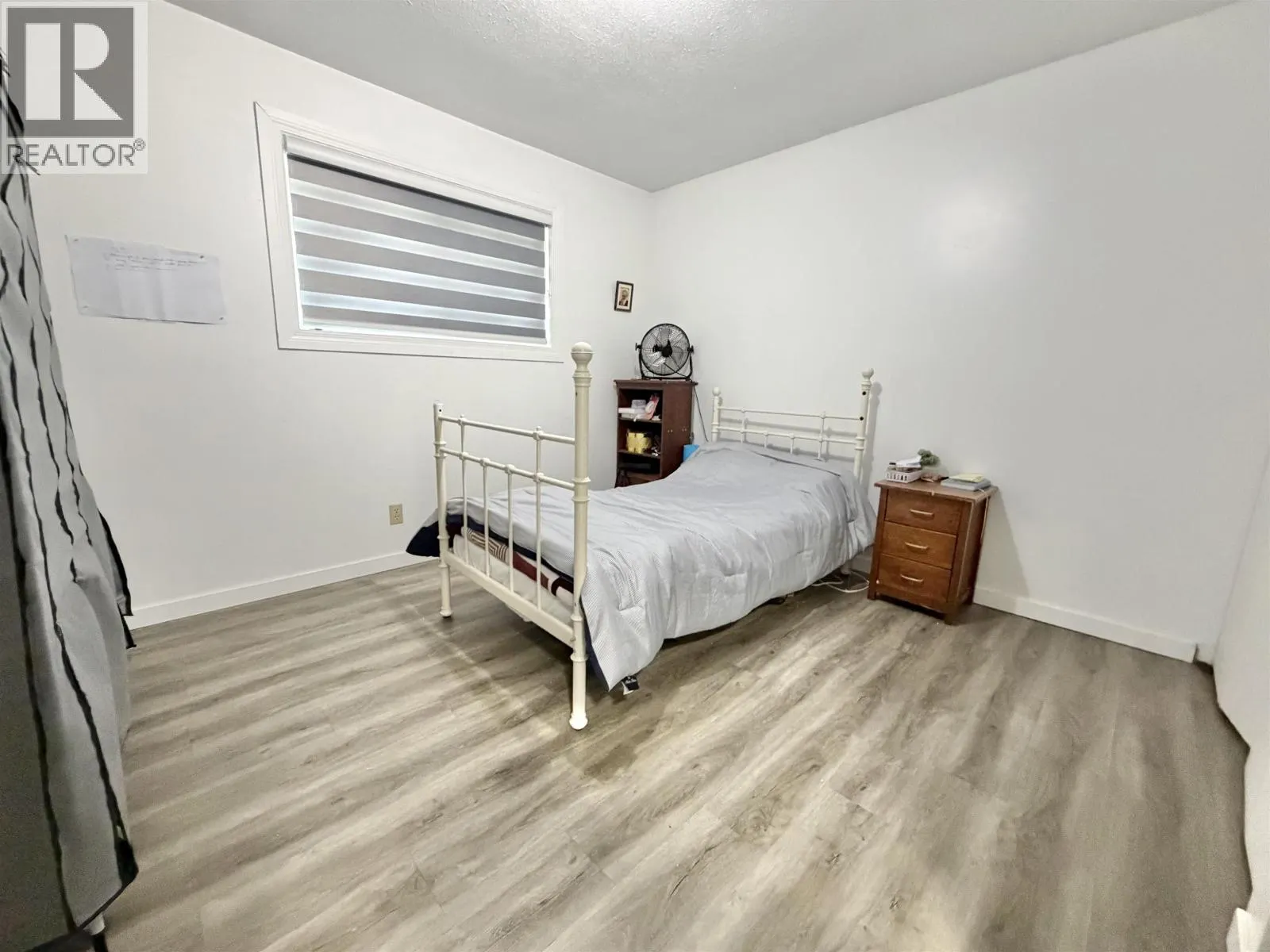 1075 MOXON PLACE