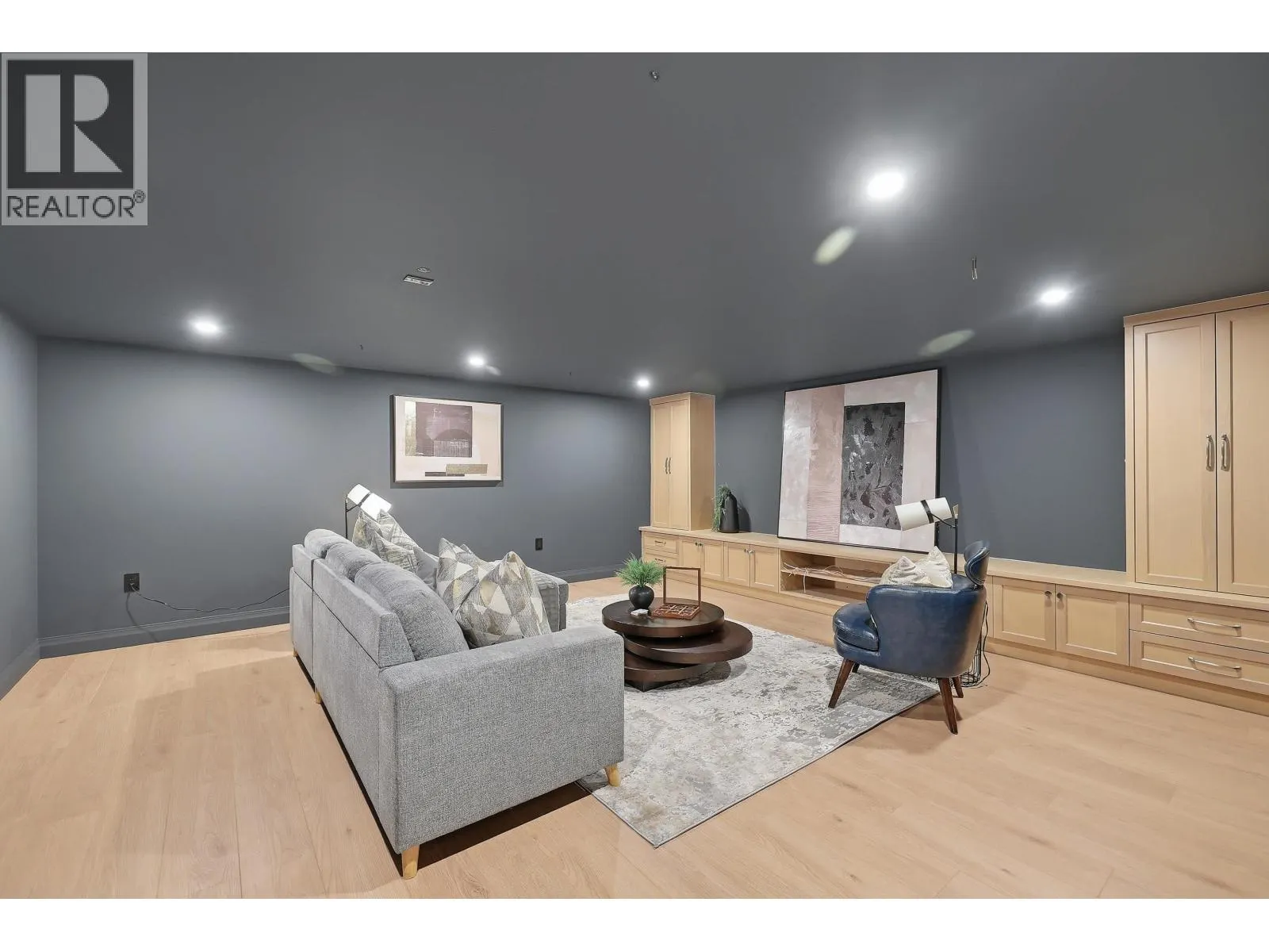 1249 FREDERICK ROAD